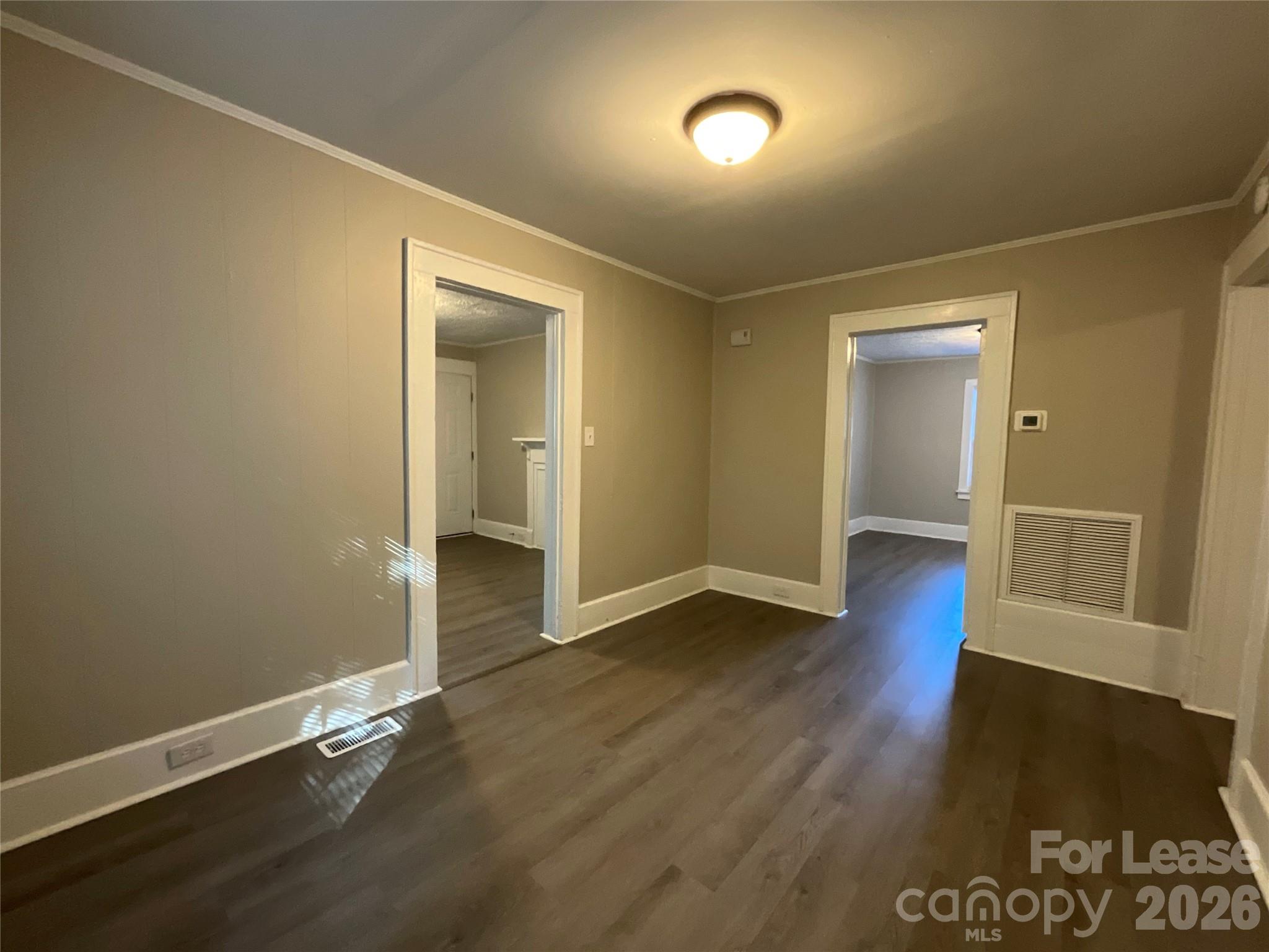 1034 Ridge Avenue Property Photo 5