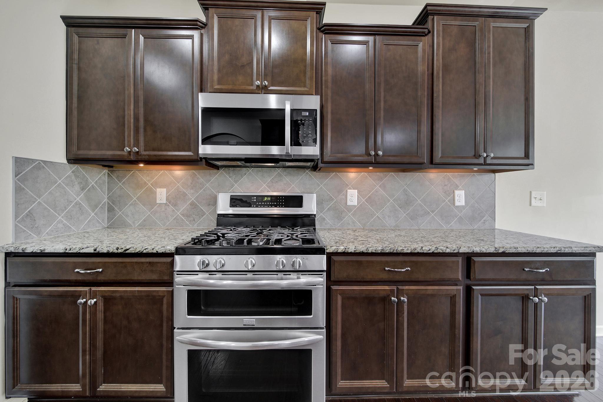 10328 Ebbets Road Property Photo 7