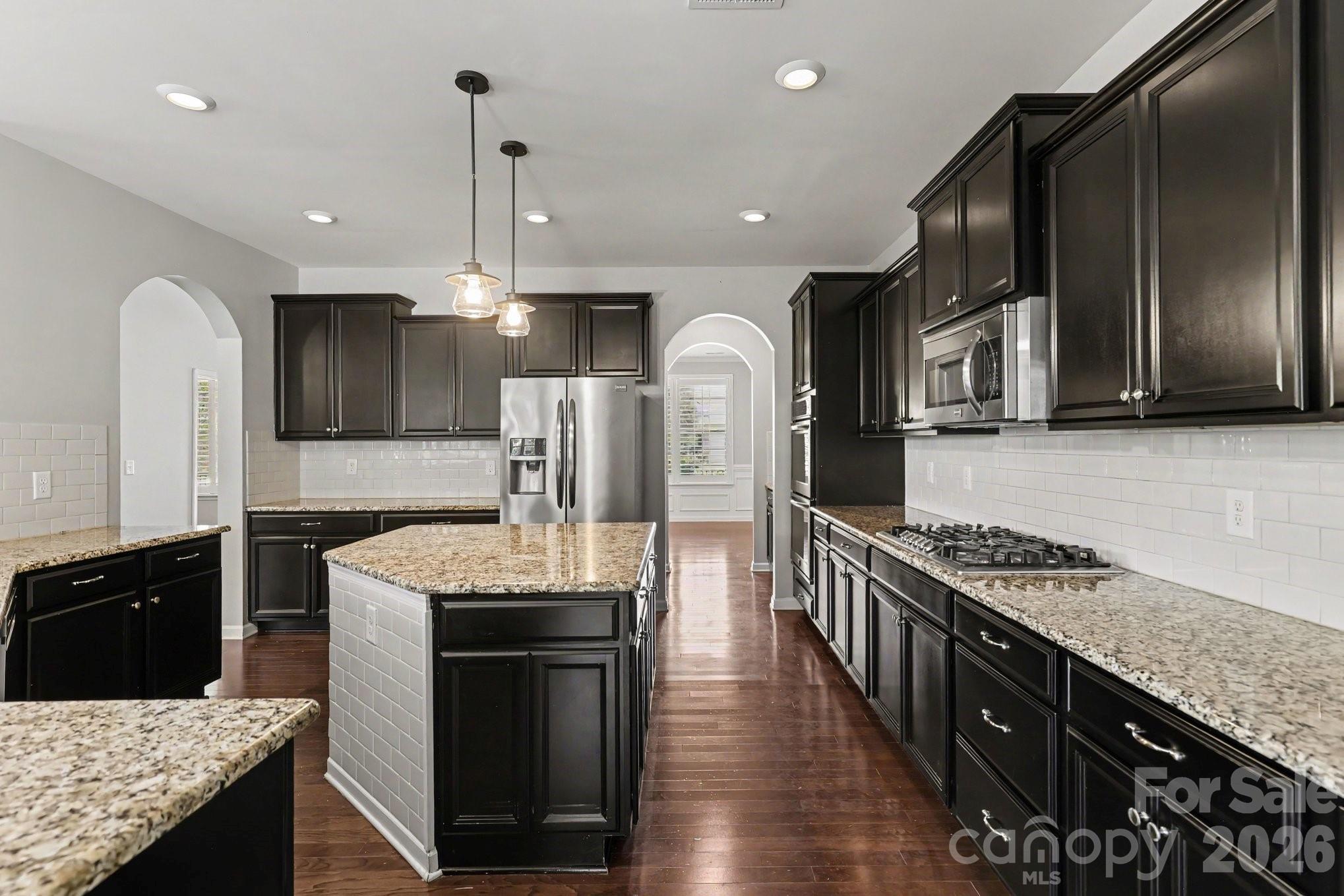 487 Moses Drive Property Photo 13