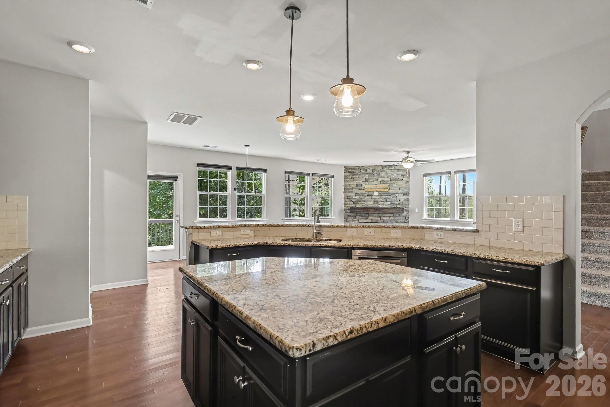 487 Moses Drive Property Photo 15