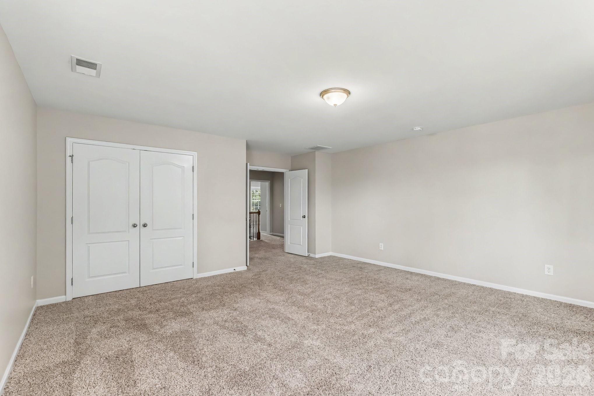 487 Moses Drive Property Photo 28