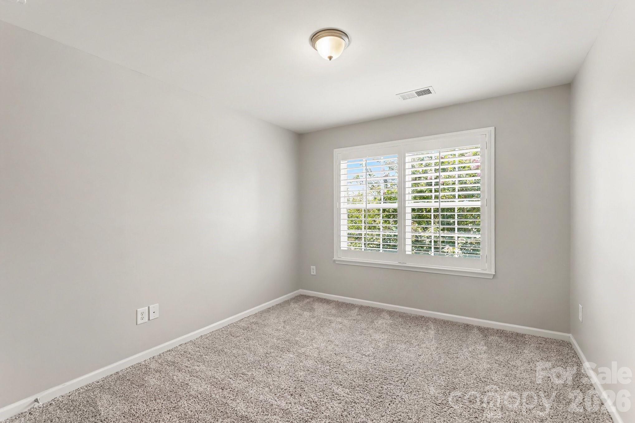 487 Moses Drive Property Photo 32