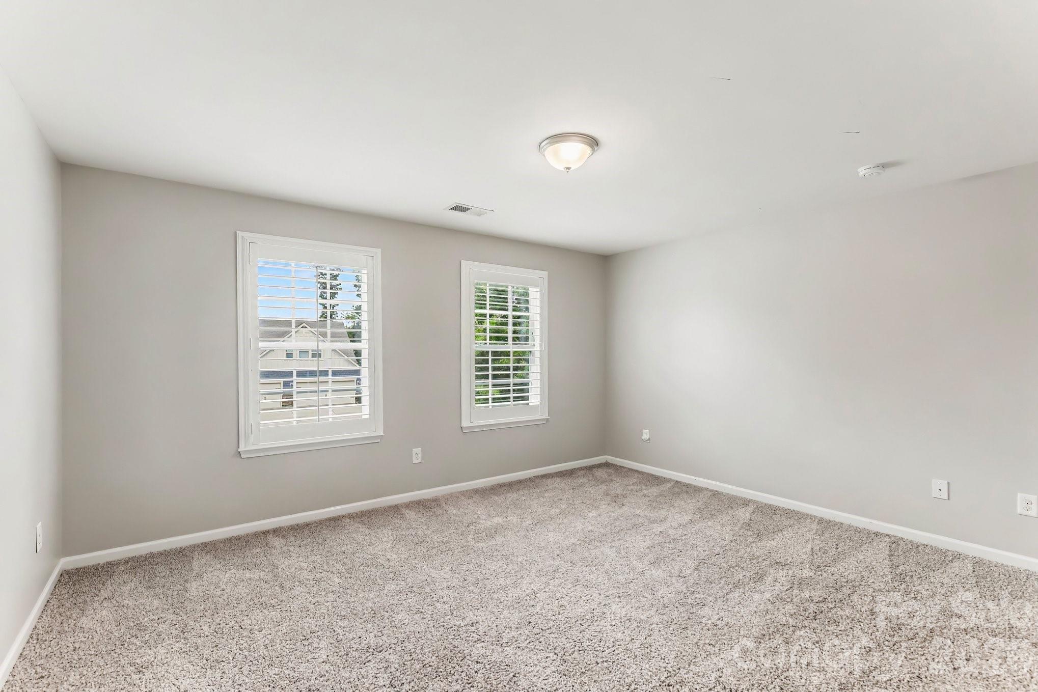487 Moses Drive Property Photo 33