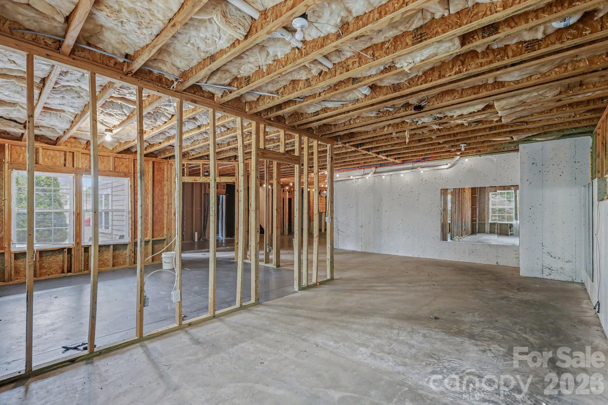 487 Moses Drive Property Photo 35