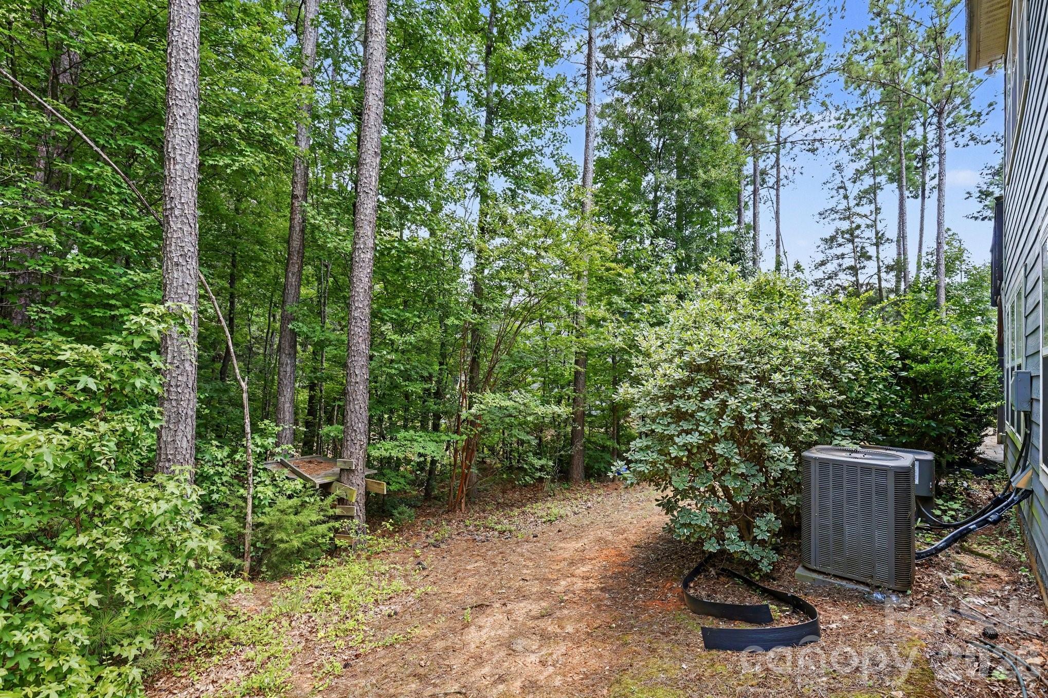 487 Moses Drive Property Photo 45