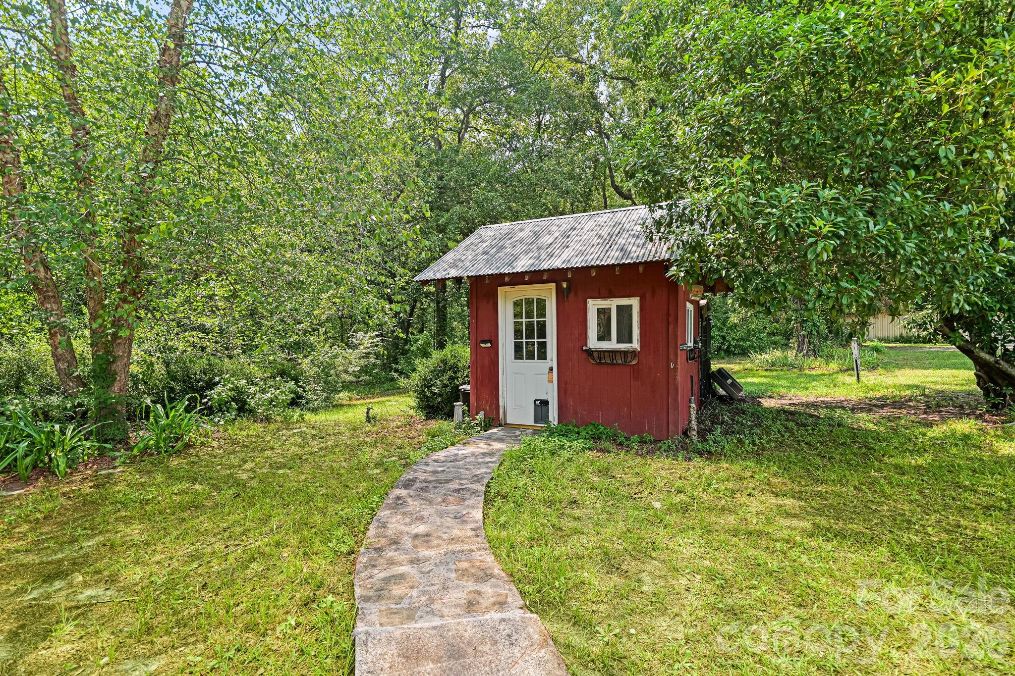 2116 Lide Springs Road Property Photo 27