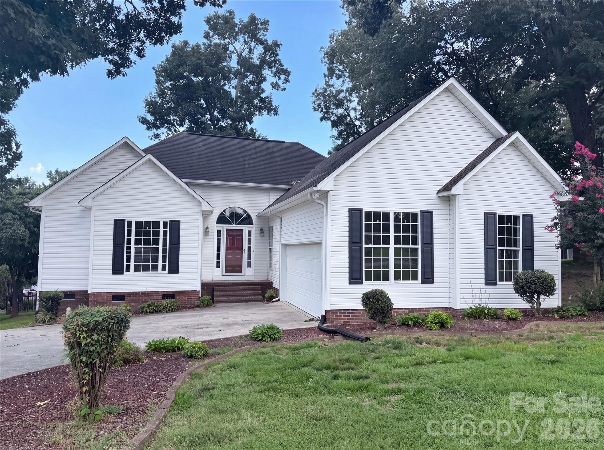 2160 Brantley Creek Drive Property Photo 1