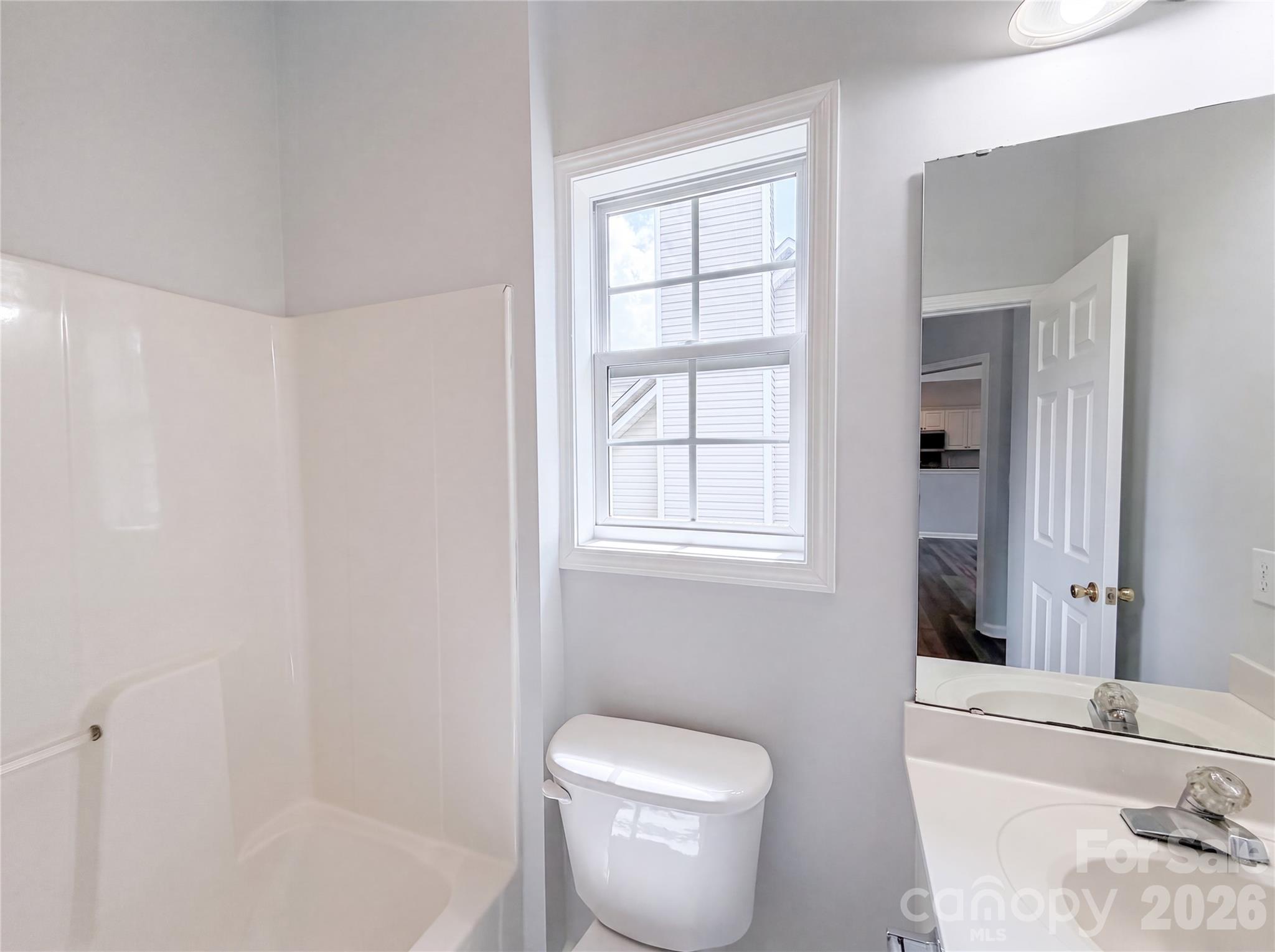 2160 Brantley Creek Drive Property Photo 13