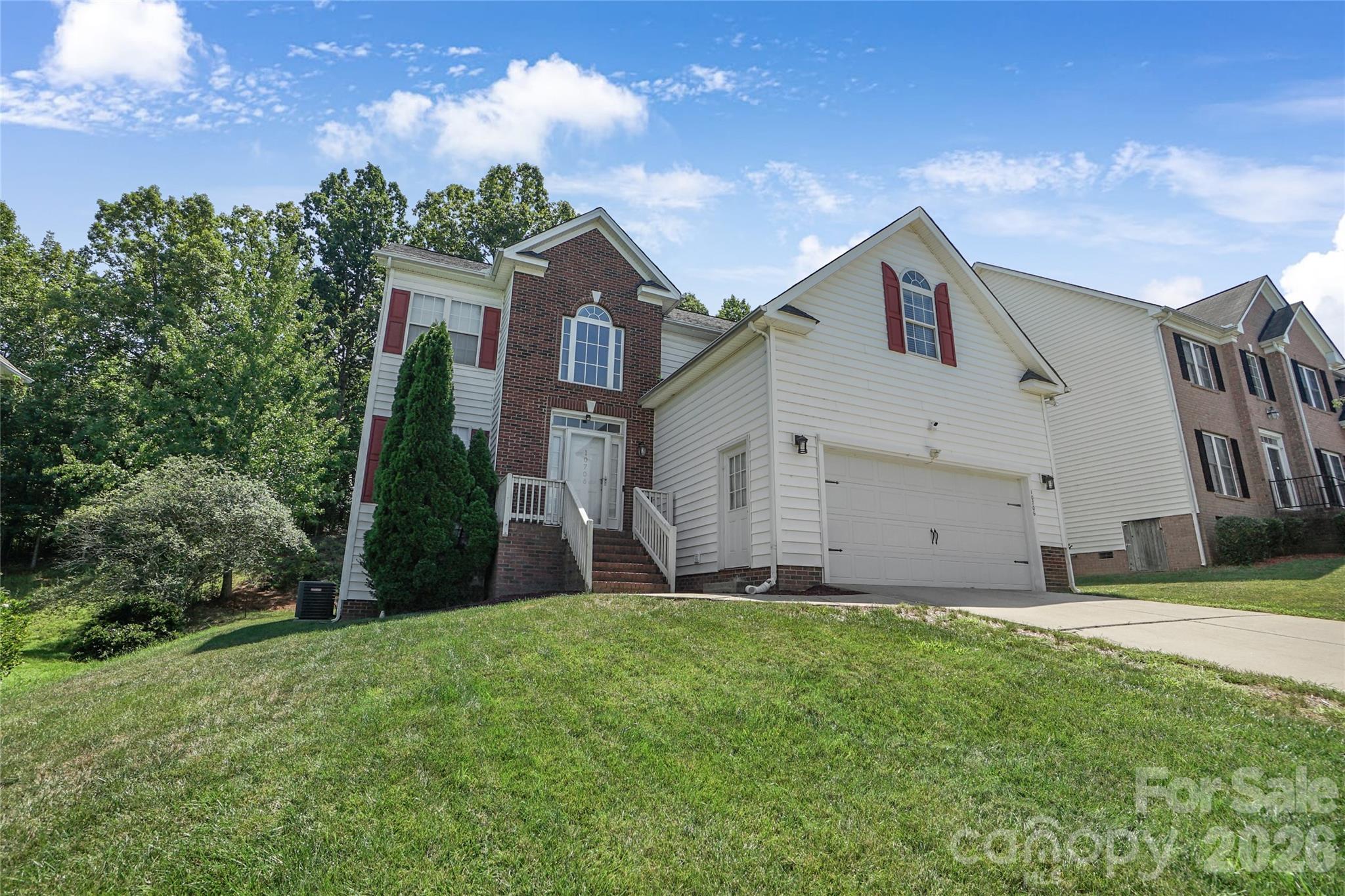 10706 Hellebore Road Property Photo 1