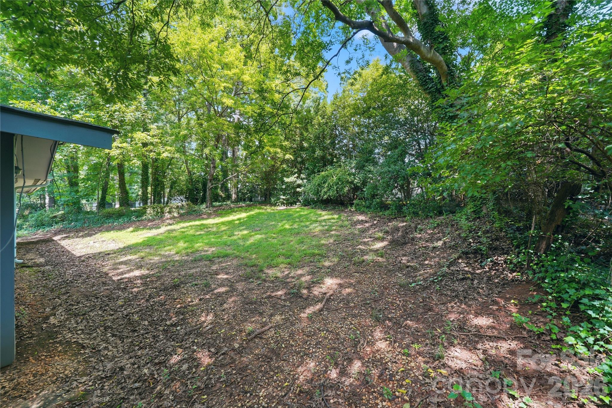 331 Glen Oaks Road Property Photo 9
