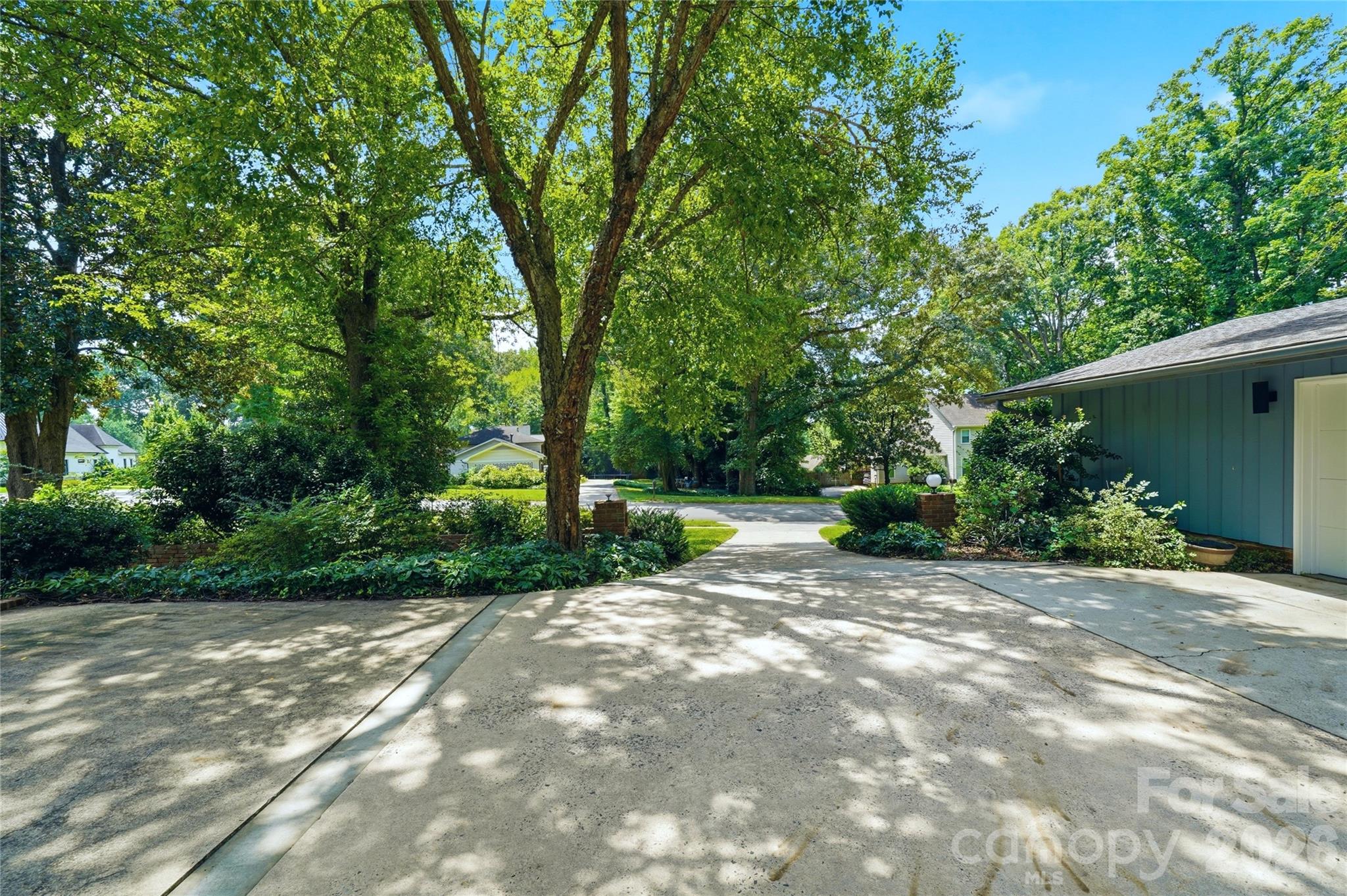 331 Glen Oaks Road Property Photo 12