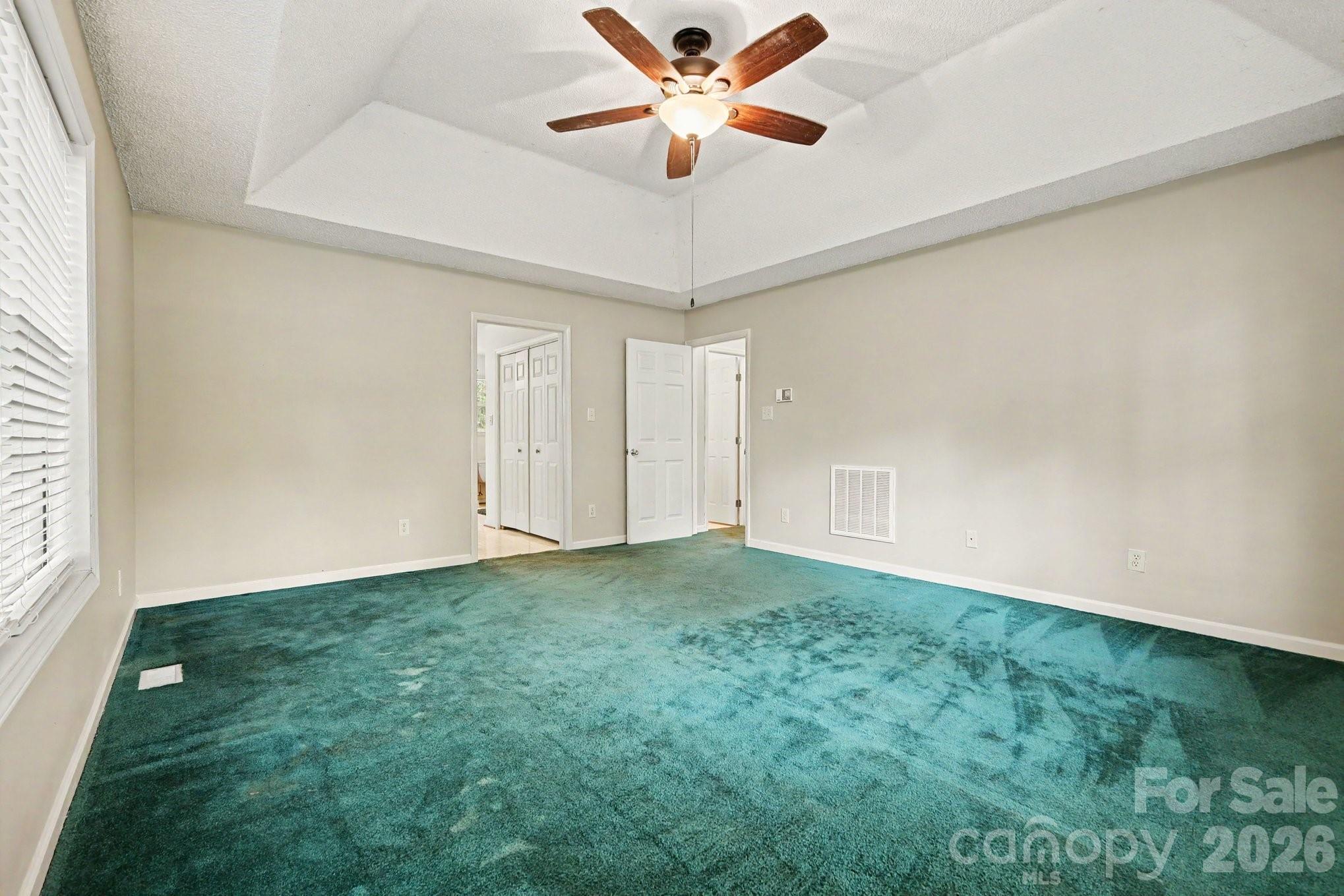 7944 Woodhill Cove Lane Property Photo 12