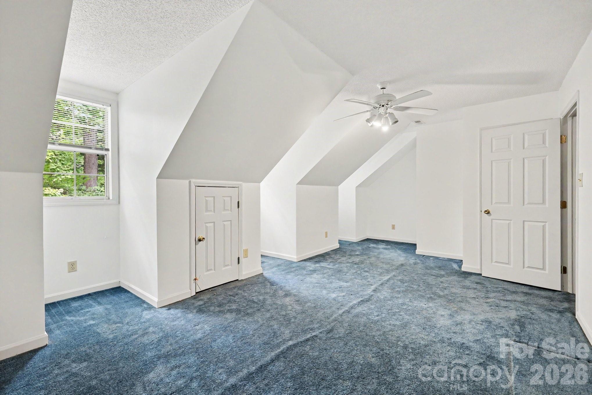 7944 Woodhill Cove Lane Property Photo 19