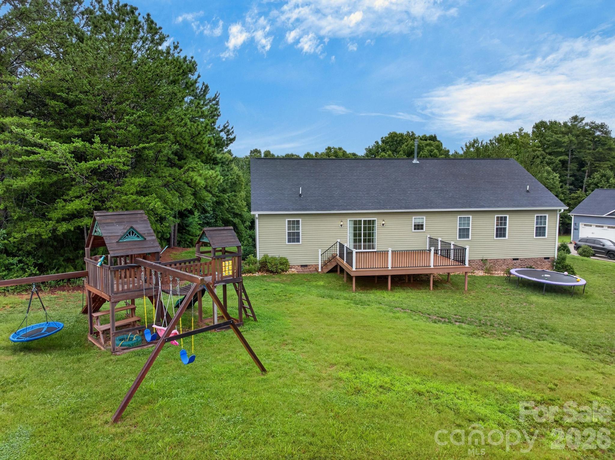 8 Waterford Court Property Photo 4