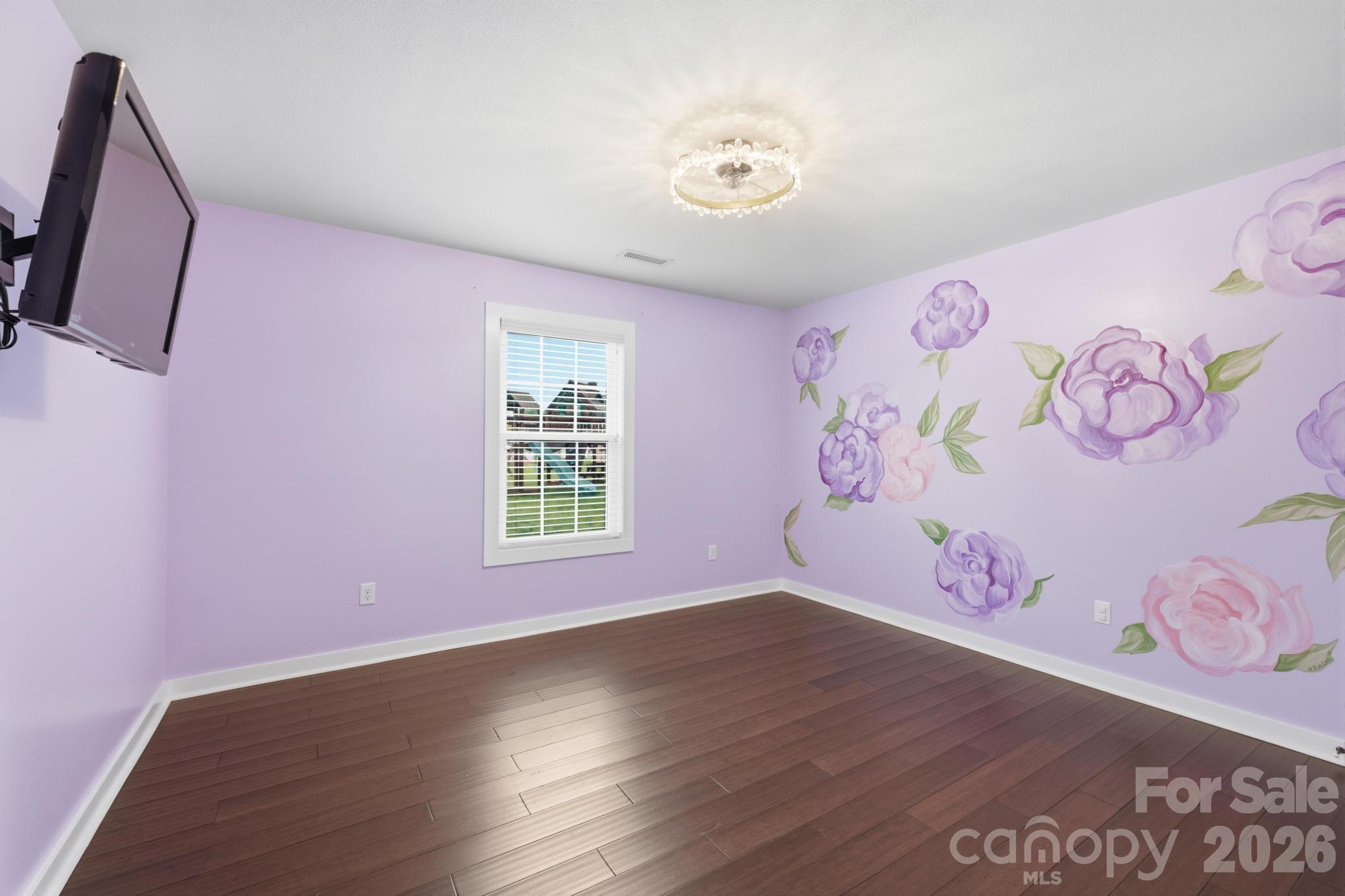 8 Waterford Court Property Photo 18