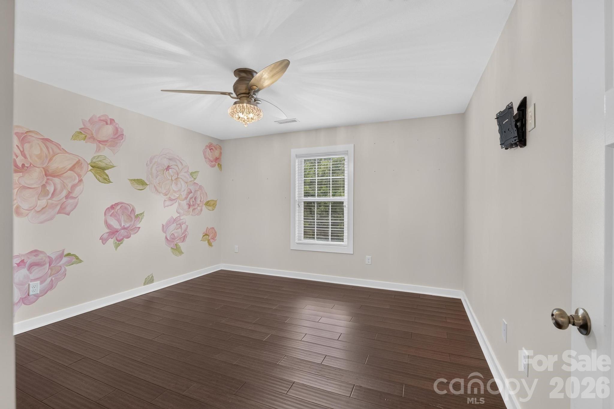 8 Waterford Court Property Photo 20