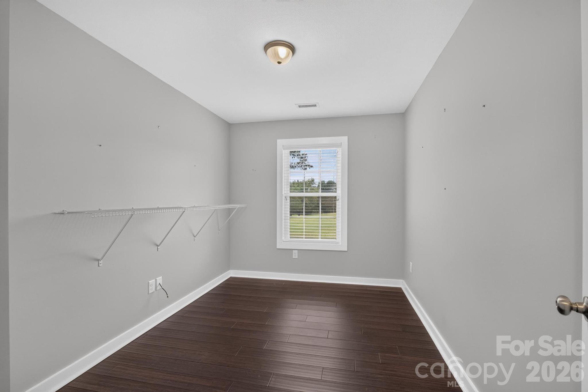 8 Waterford Court Property Photo 23