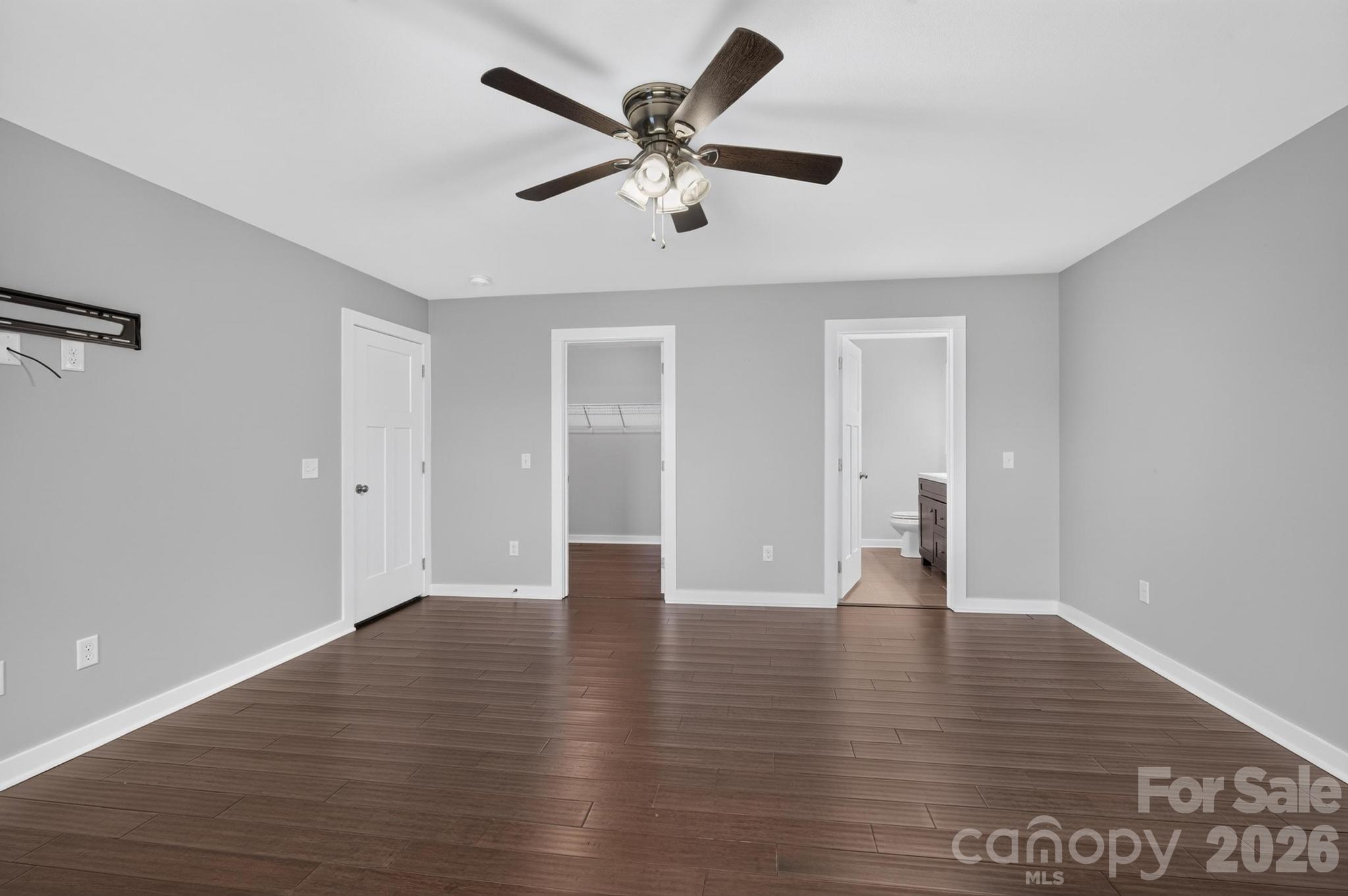 8 Waterford Court Property Photo 29