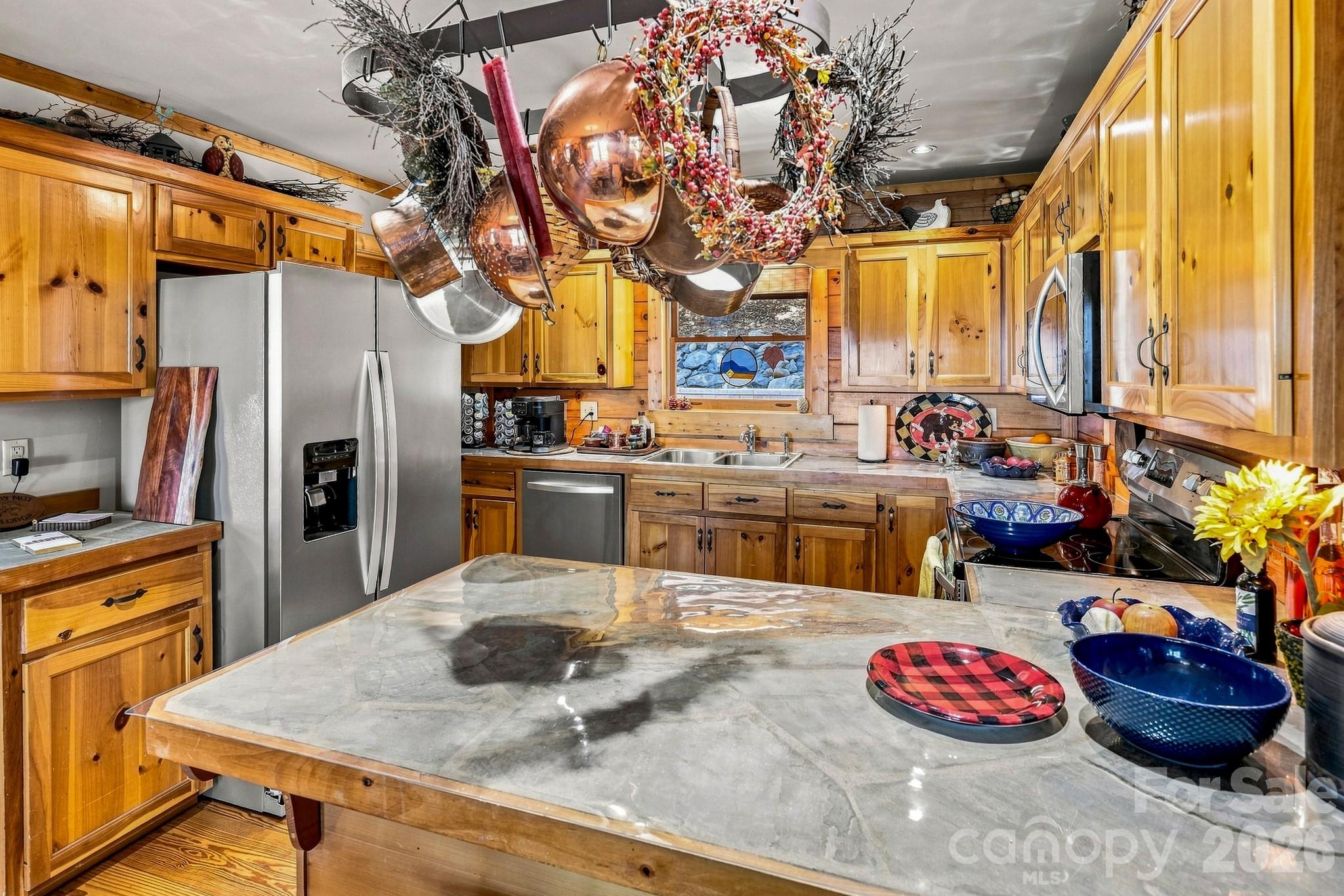 155 Hickory Nut Lane Property Photo 13
