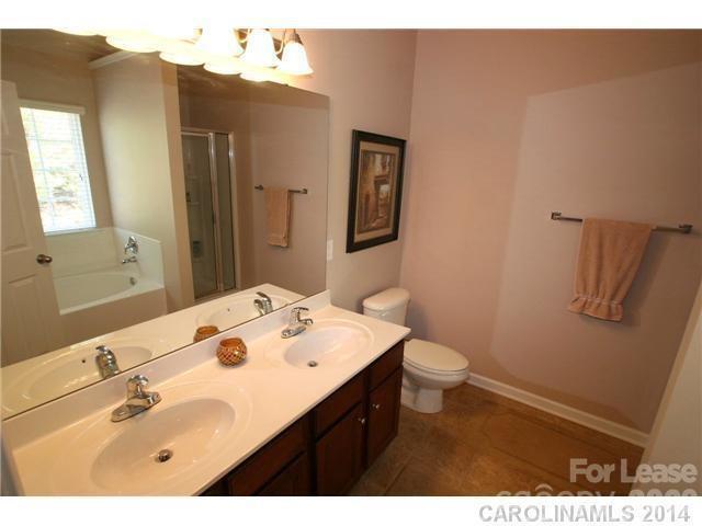 10132 Montrose Drive Property Photo 6