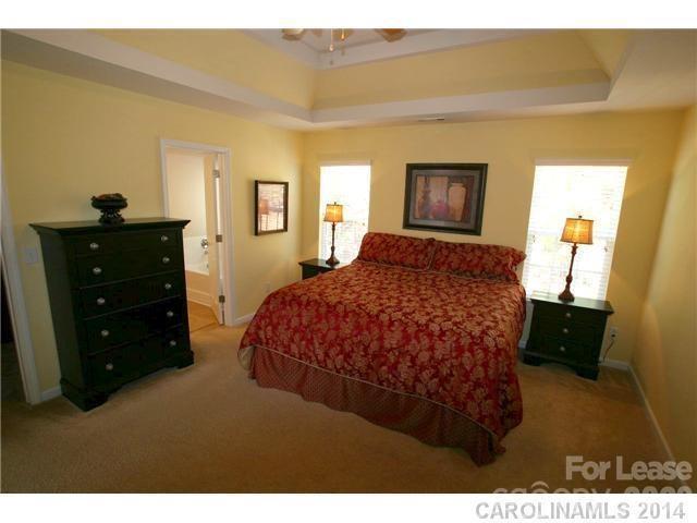 10132 Montrose Drive Property Photo 13