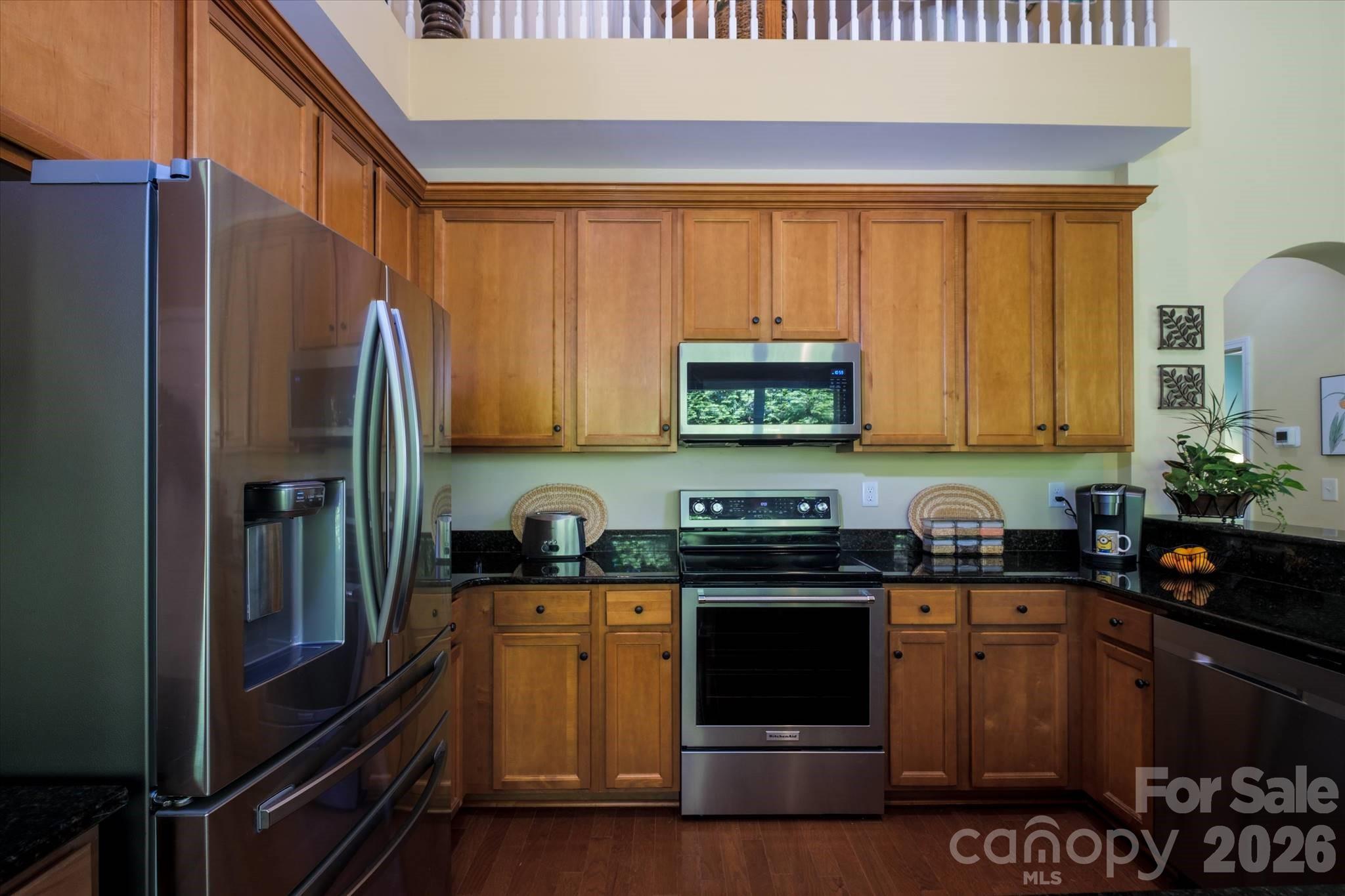 4004 La Crema Drive Property Photo 14