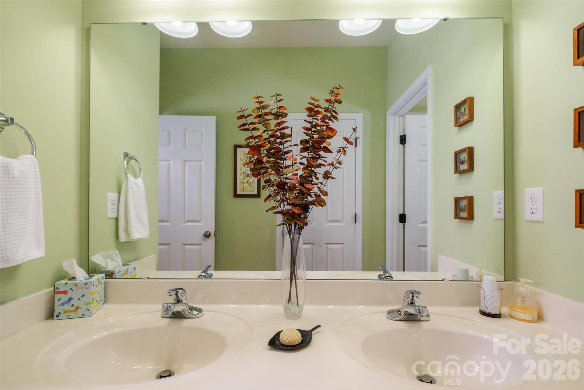 4004 La Crema Drive Property Photo 34