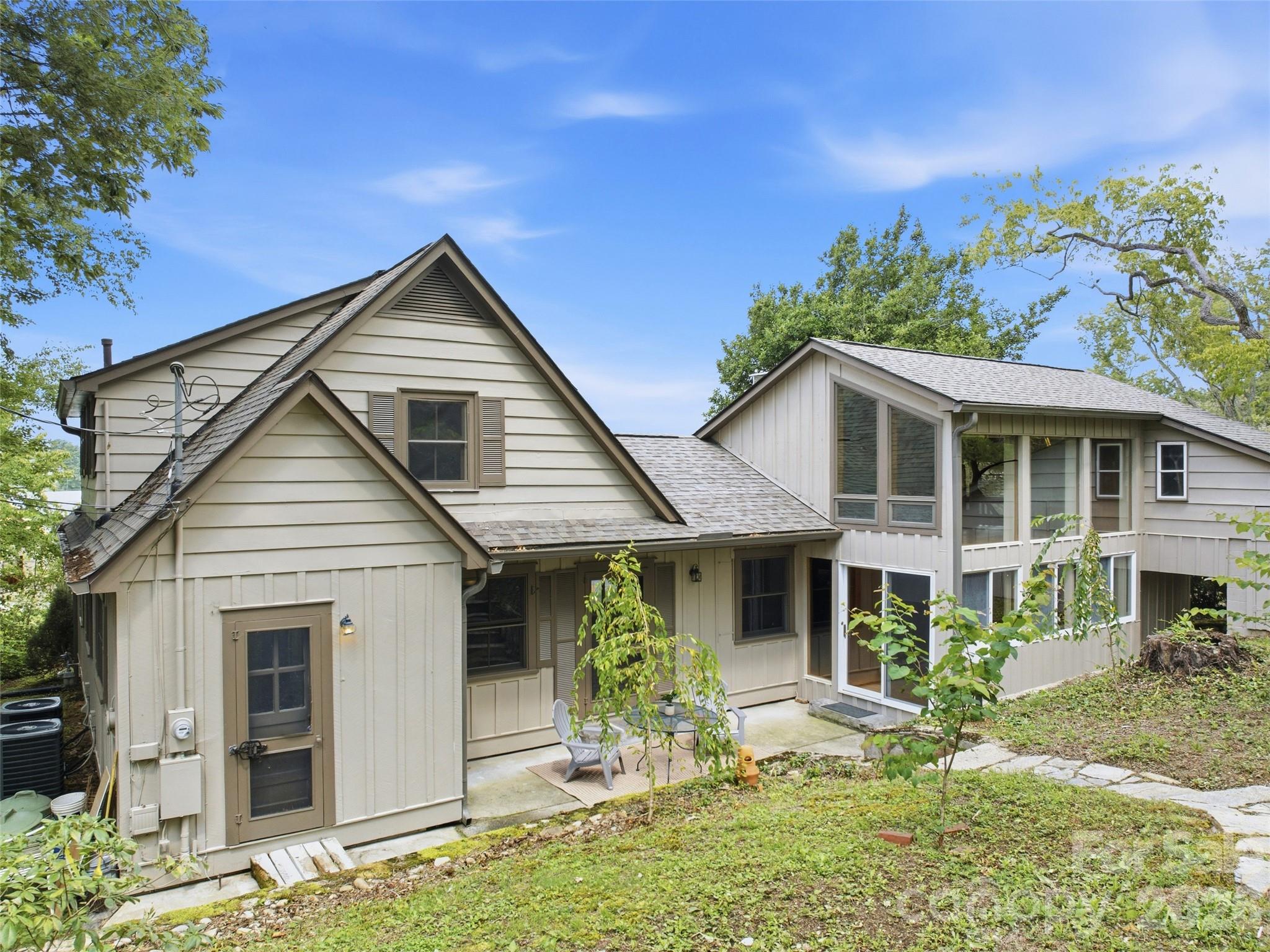 279 Longview Drive Property Photo 4