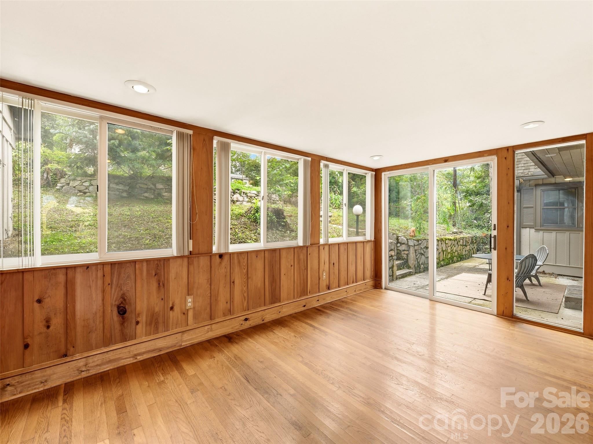 279 Longview Drive Property Photo 22
