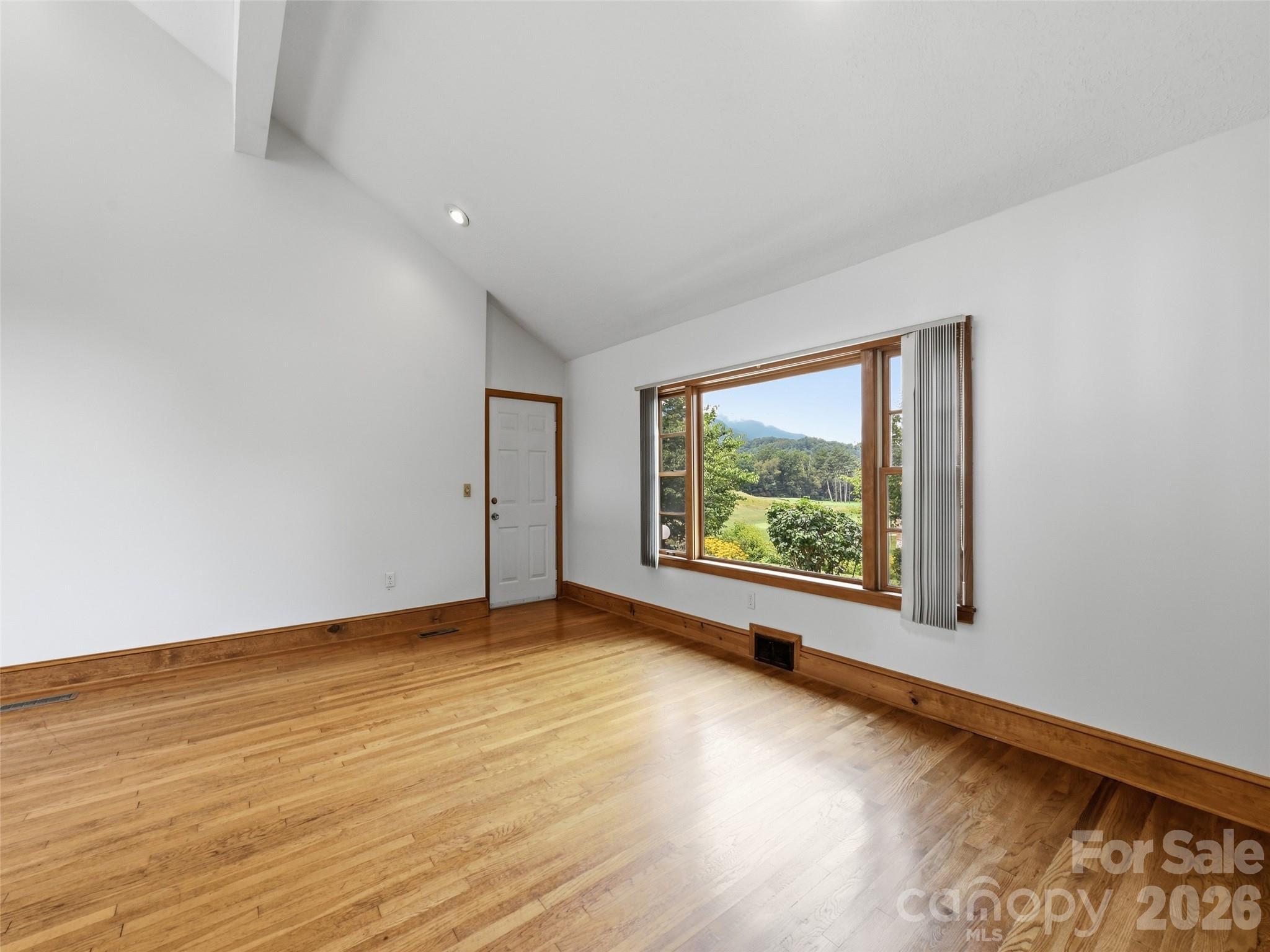 279 Longview Drive Property Photo 25