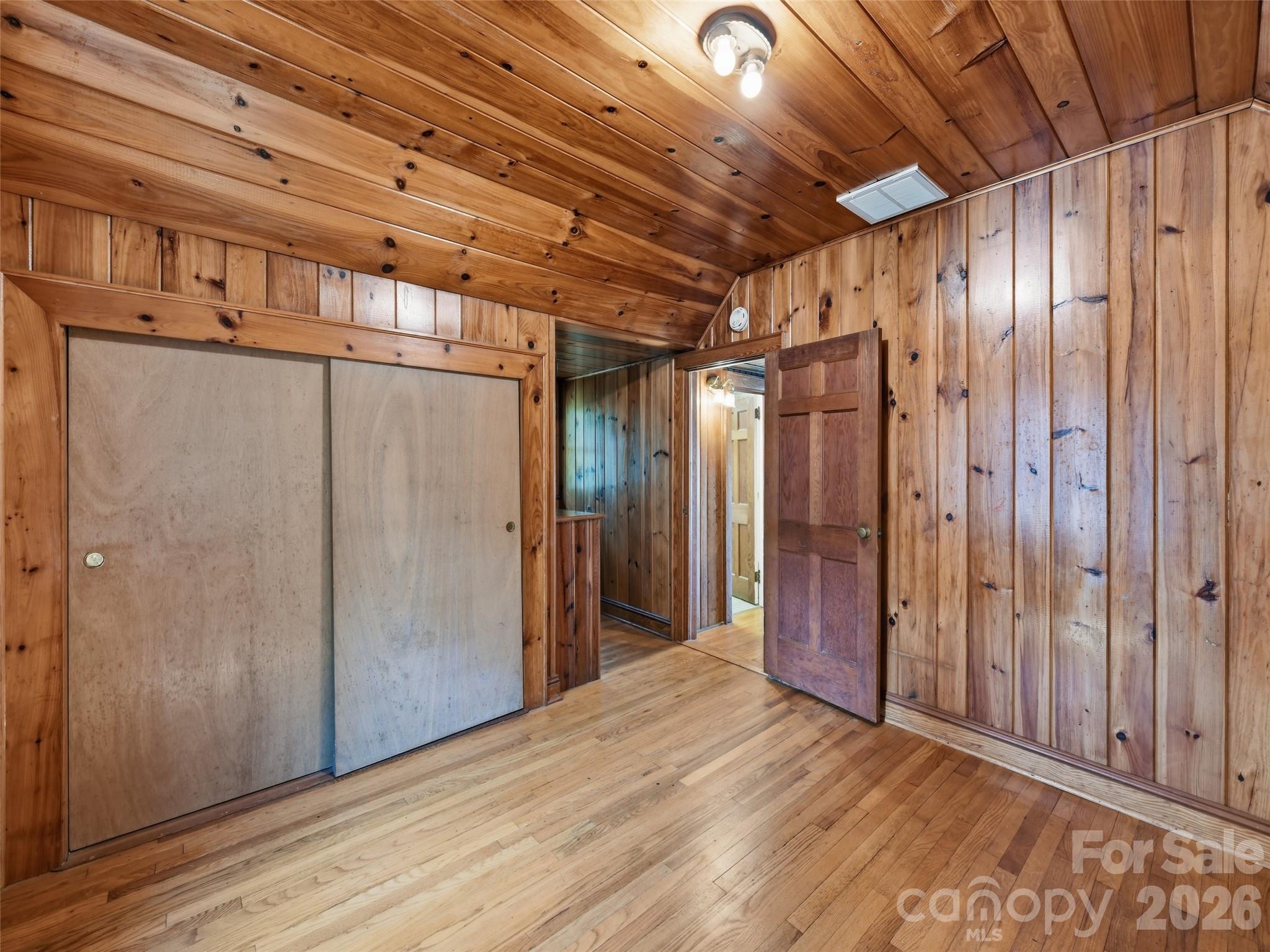 279 Longview Drive Property Photo 34