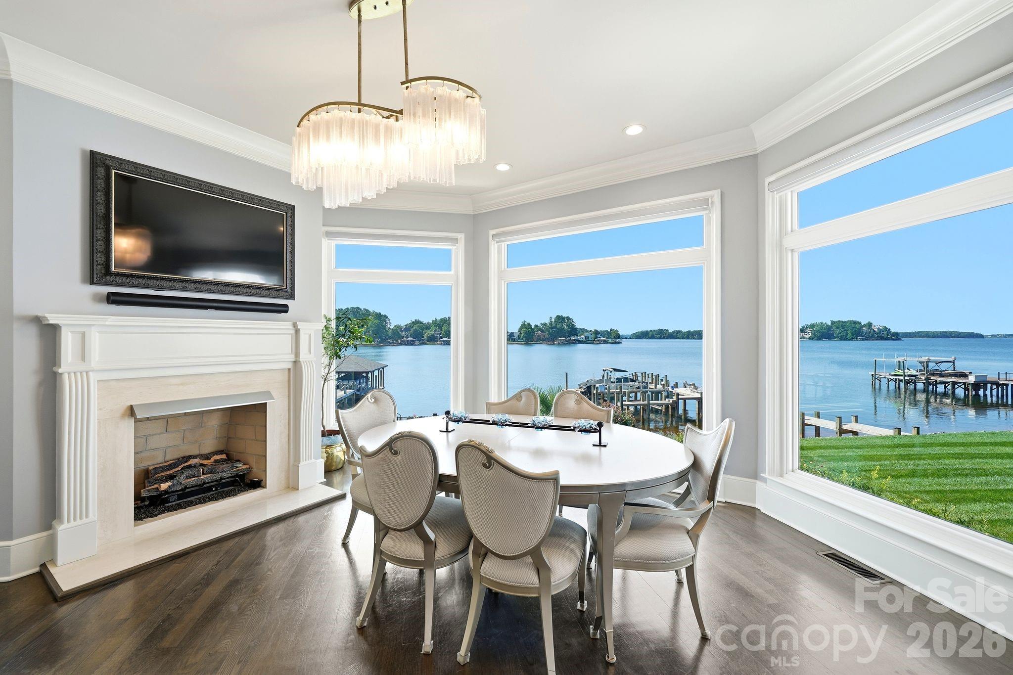 18332 Harbor Light Boulevard Property Photo 12