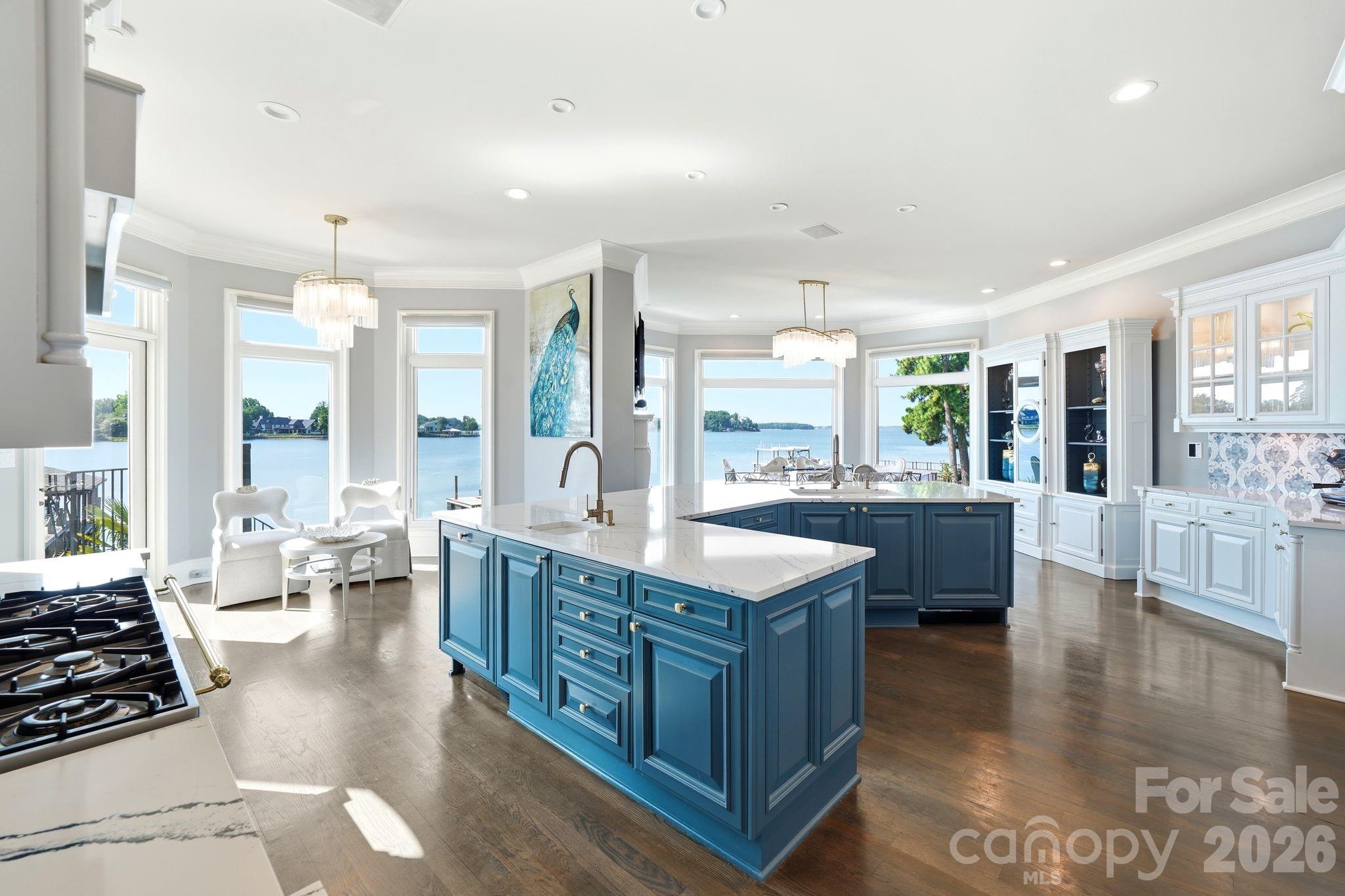 18332 Harbor Light Boulevard Property Photo 14