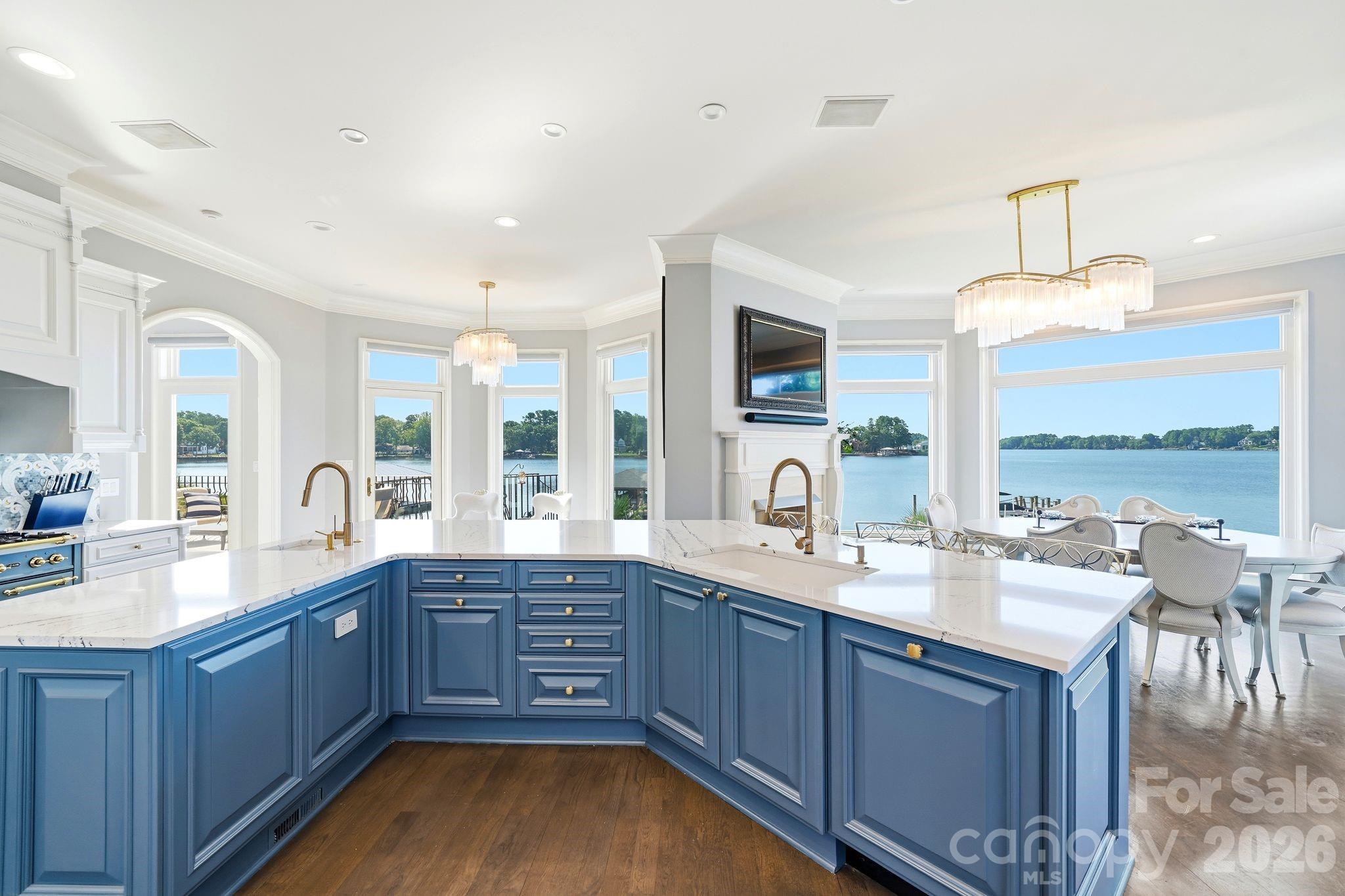 18332 Harbor Light Boulevard Property Photo 15