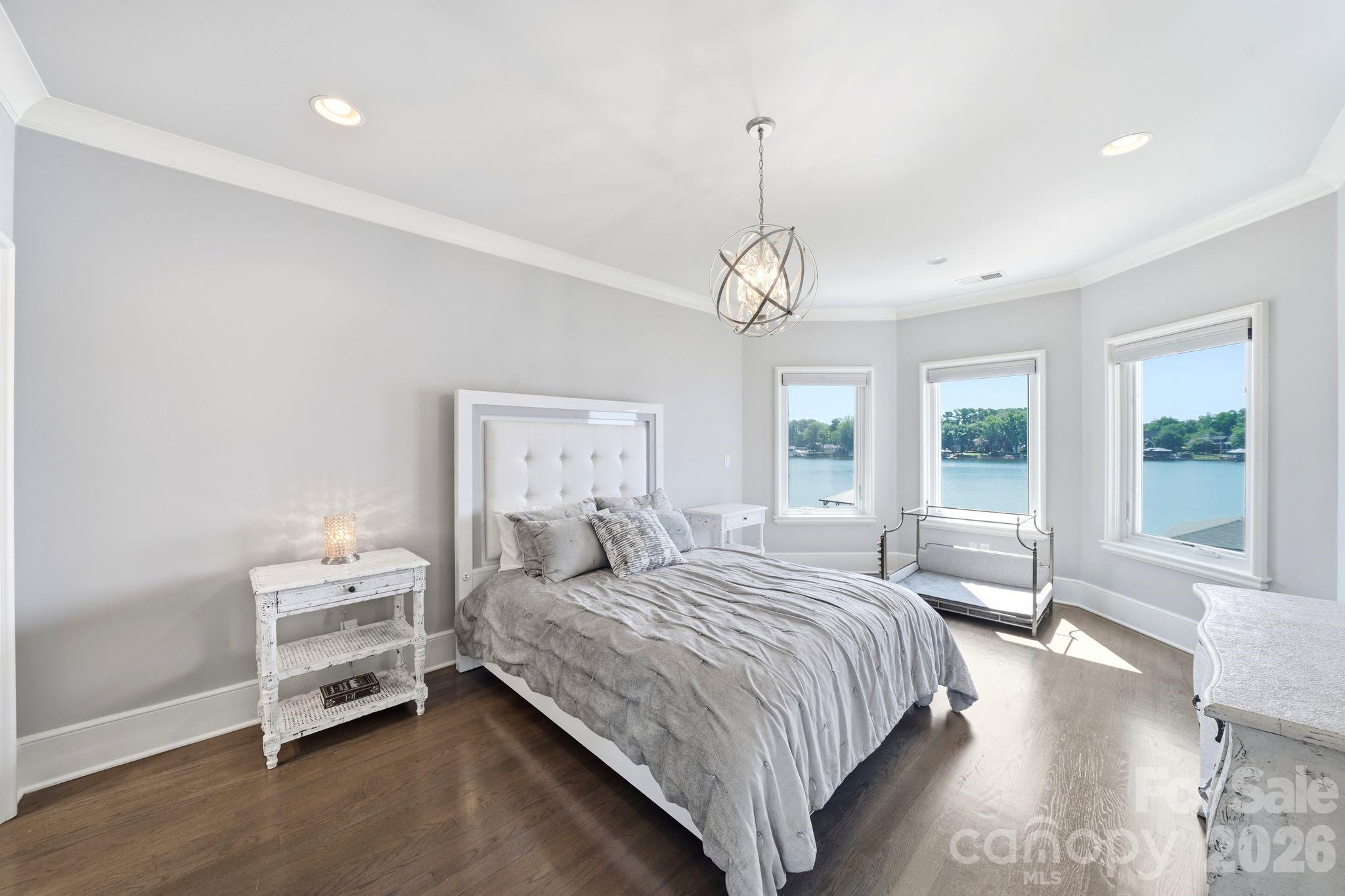 18332 Harbor Light Boulevard Property Photo 28