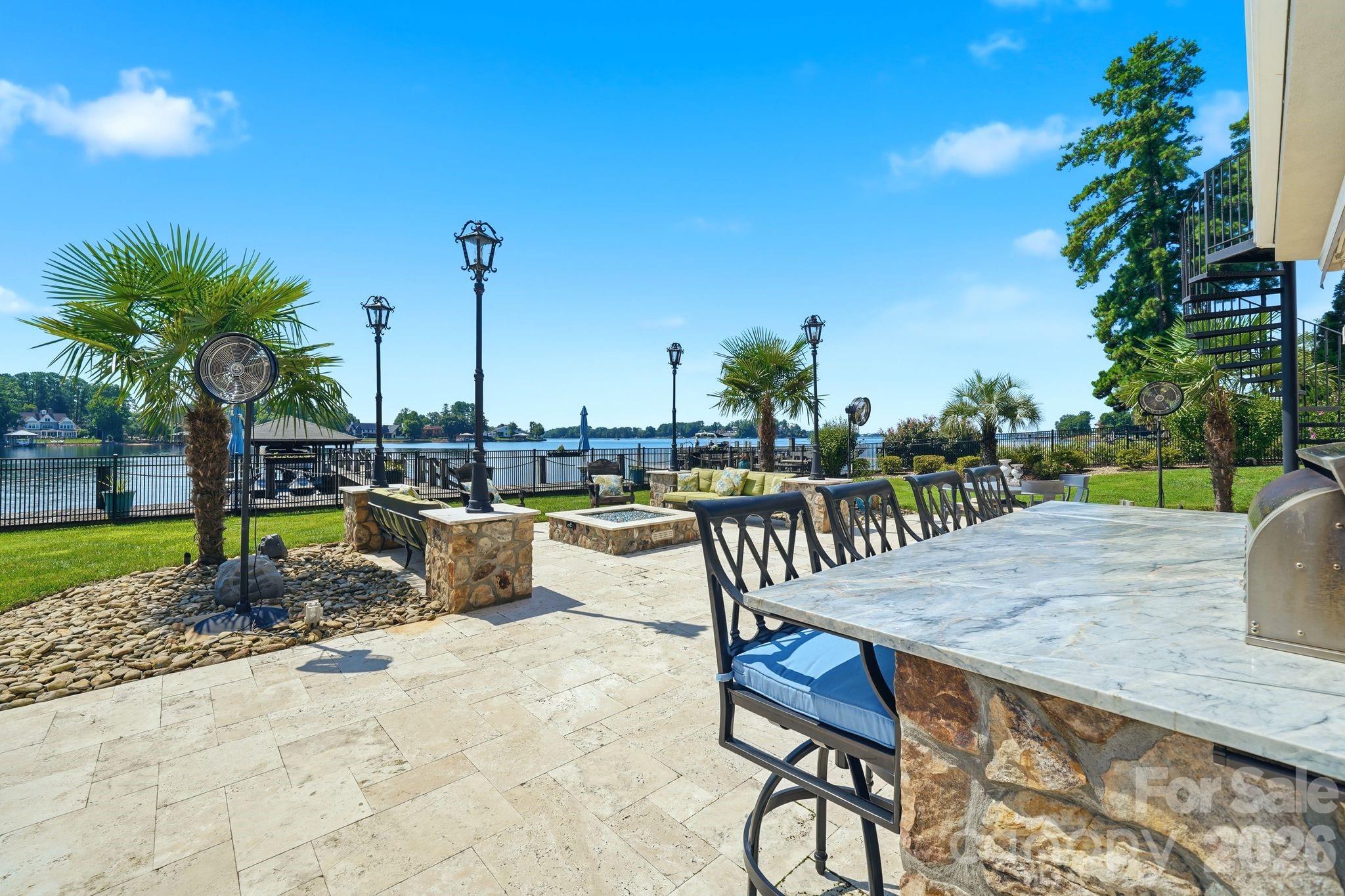 18332 Harbor Light Boulevard Property Photo 44
