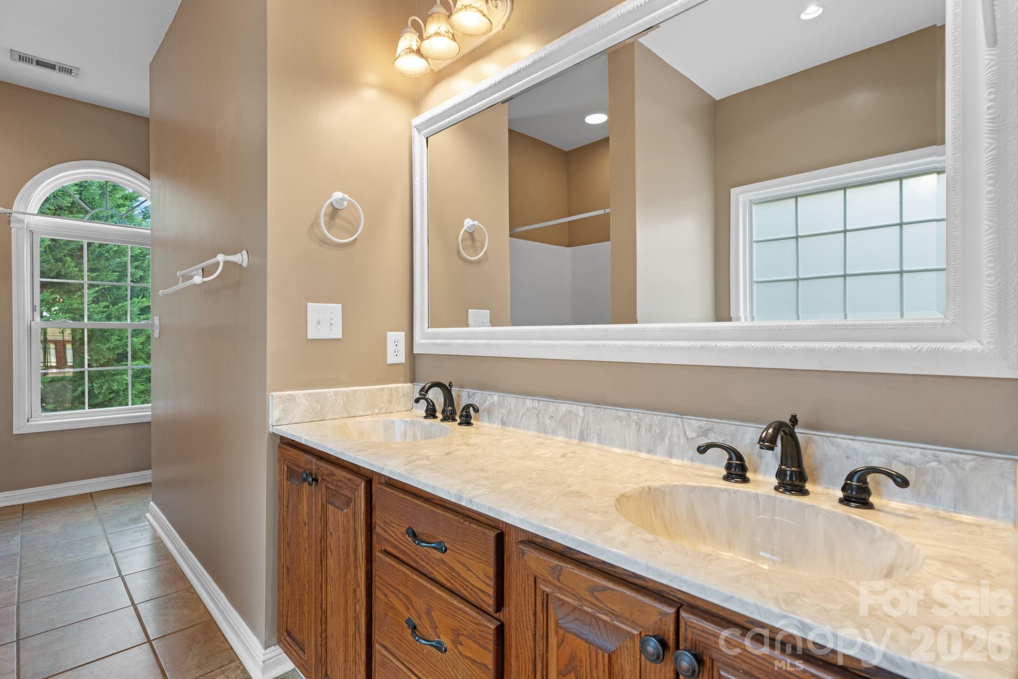 5395 Stonegate Farm Drive Property Photo 18