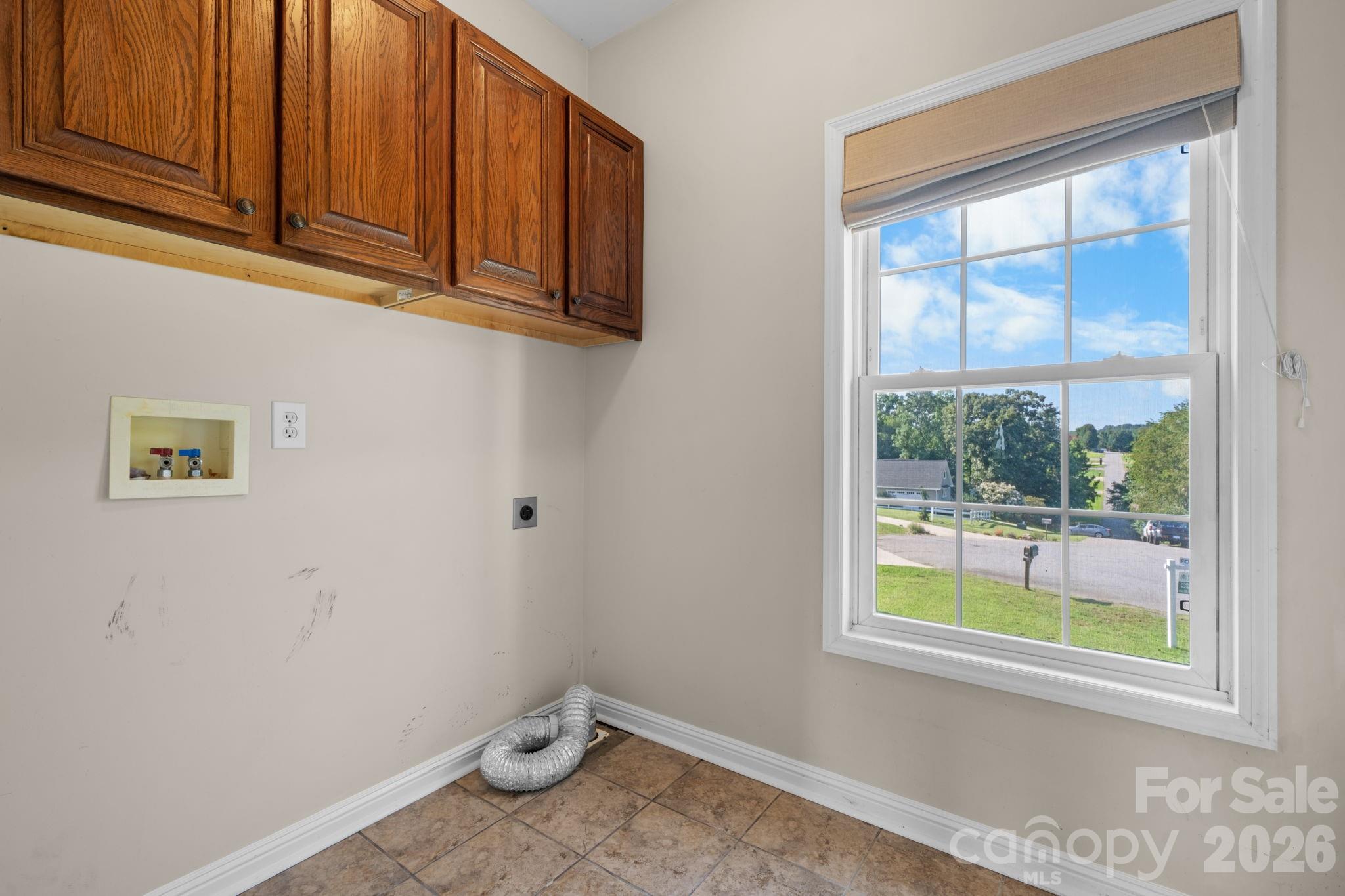 5395 Stonegate Farm Drive Property Photo 23