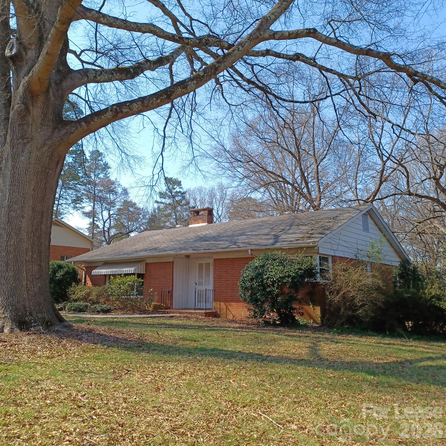 2504 Park Lane Property Photo 1