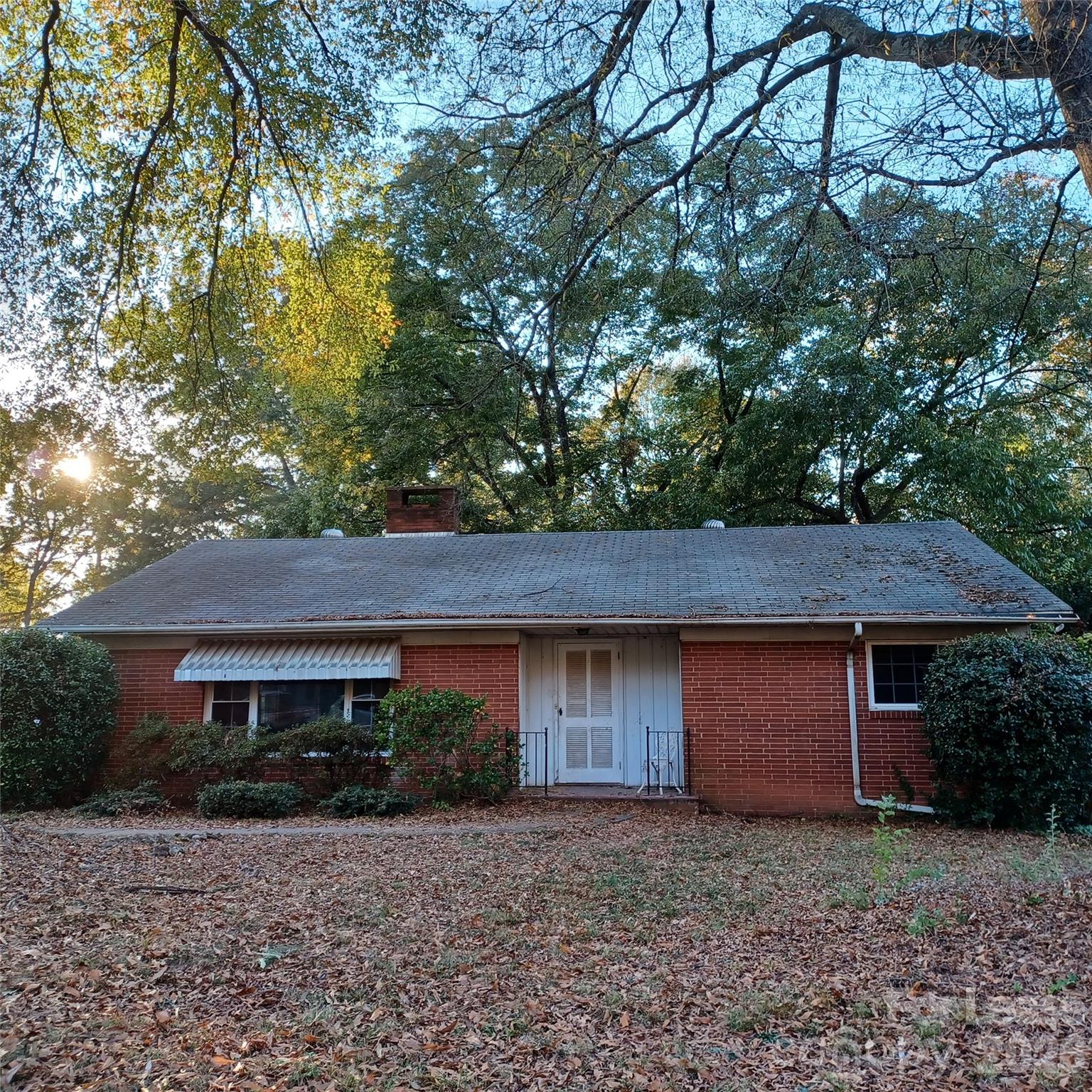 2504 Park Lane Property Photo 2
