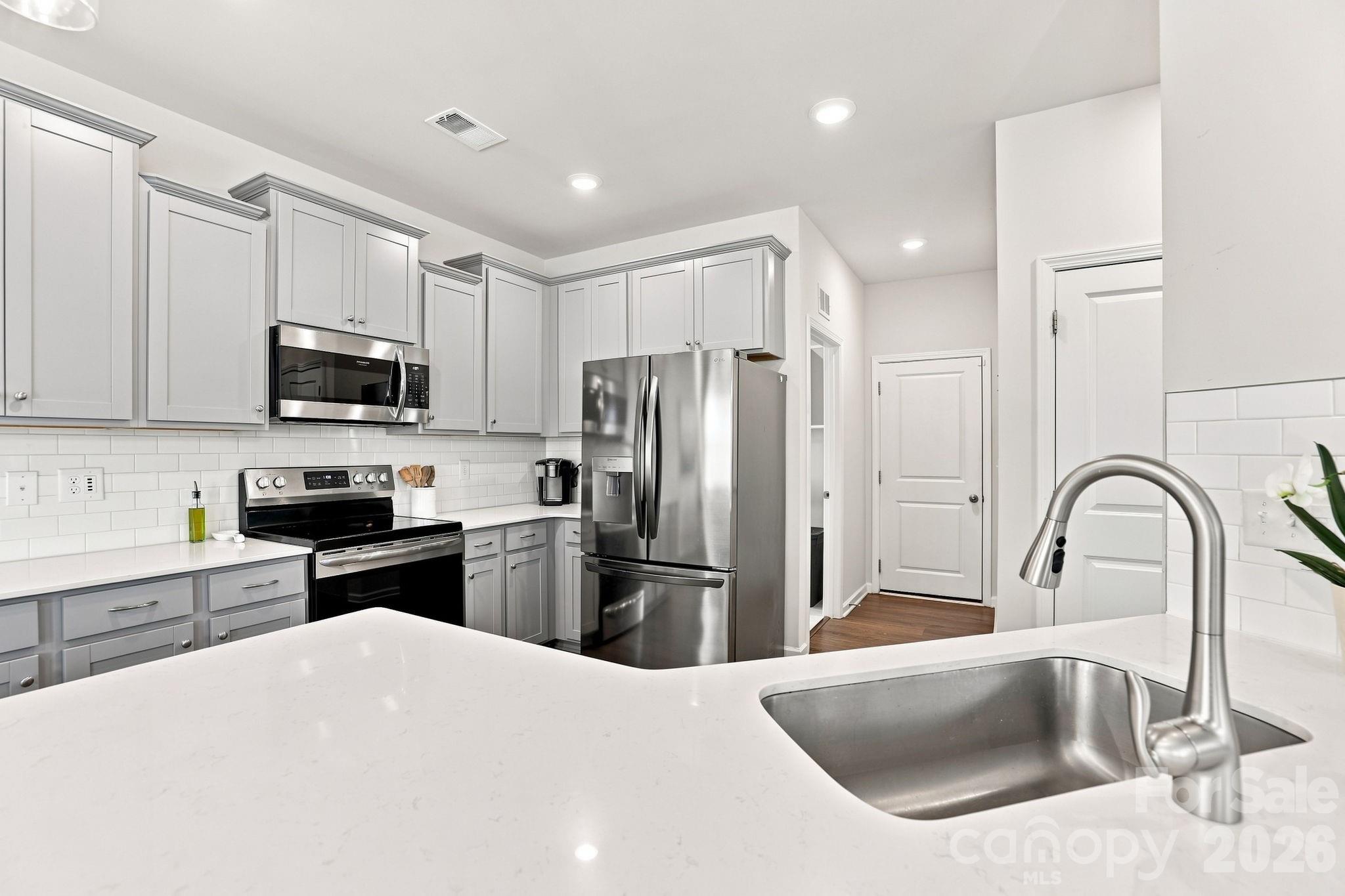 6522 Gopher Road Property Photo 14
