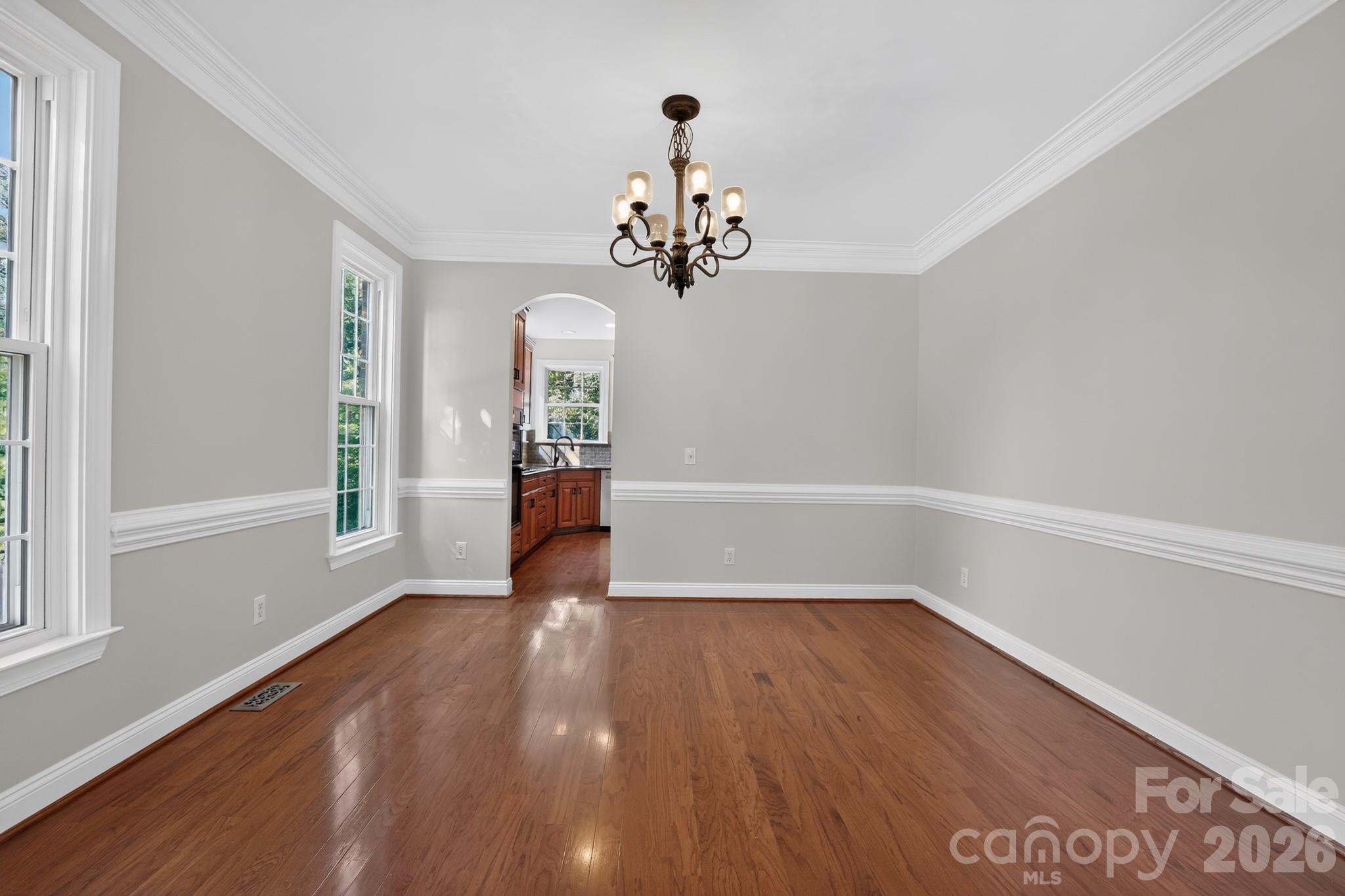 3105 Linkside Court Property Photo 4