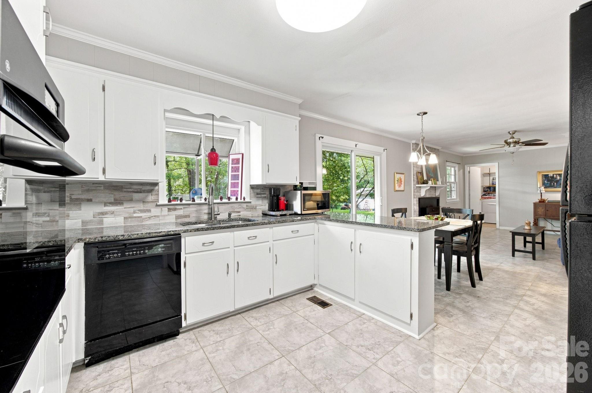 13128 Blacksmith Court Property Photo 11