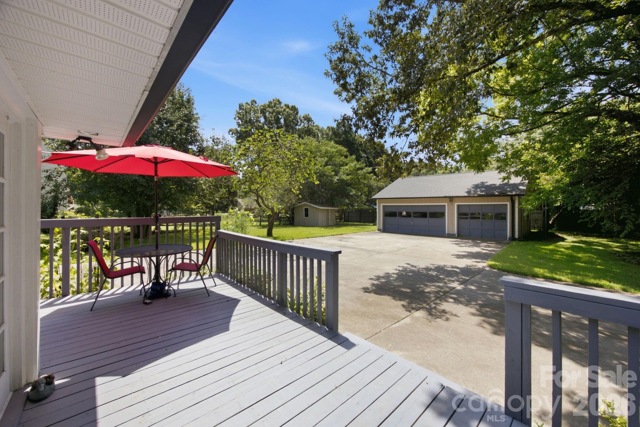 13128 Blacksmith Court Property Photo 25