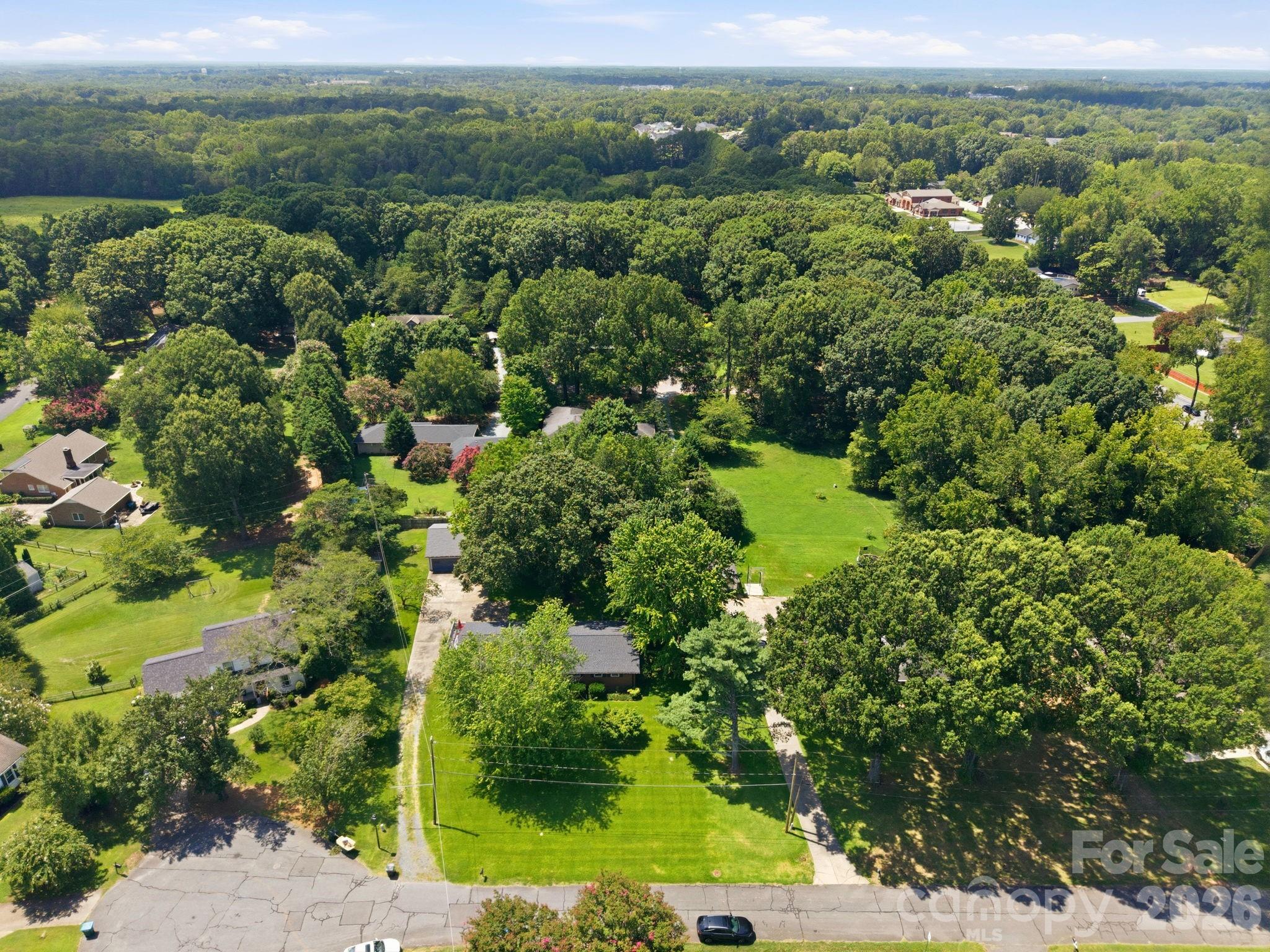 13128 Blacksmith Court Property Photo 34