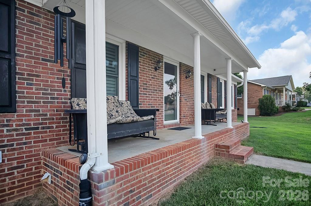 1950 Brownstone Court Property Photo 6