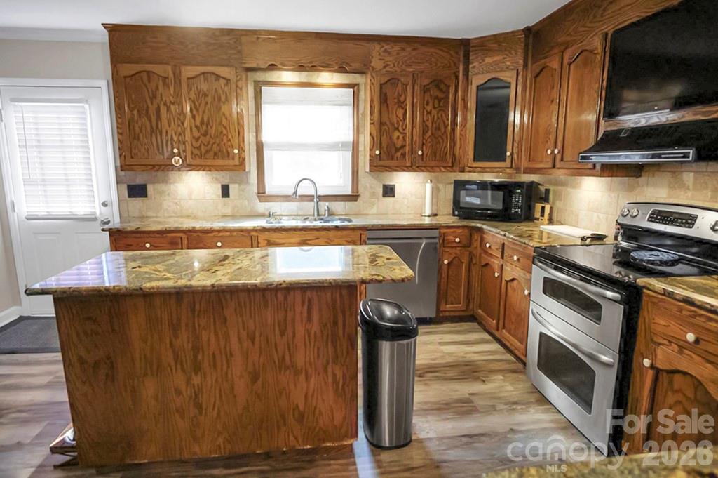 1950 Brownstone Court Property Photo 18