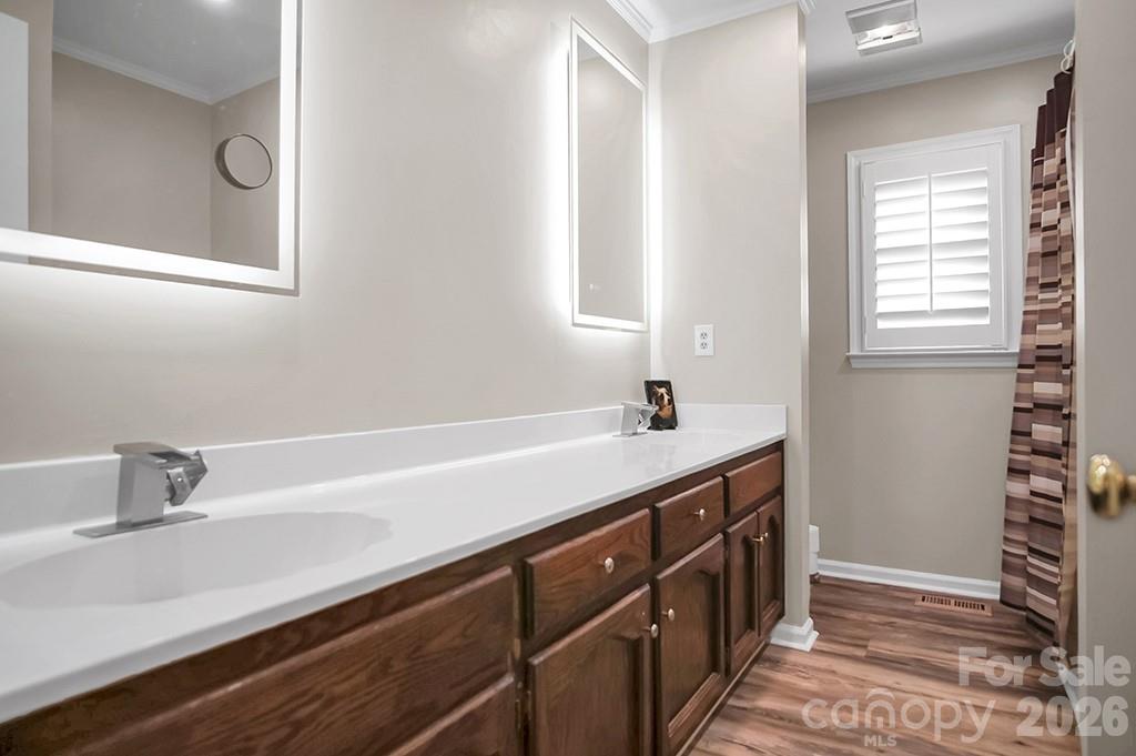 1950 Brownstone Court Property Photo 28