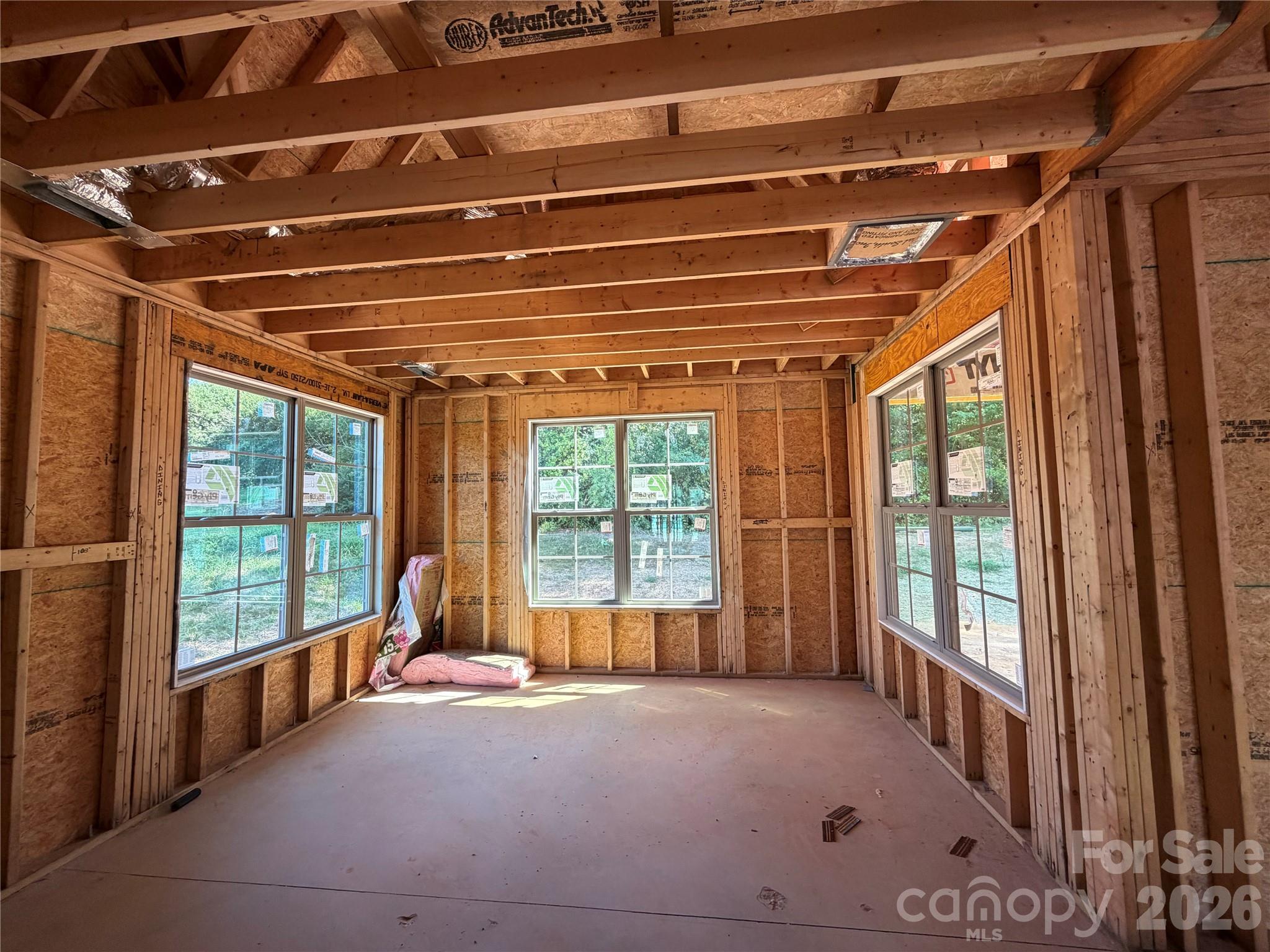 320 Downing Drive Property Photo 7