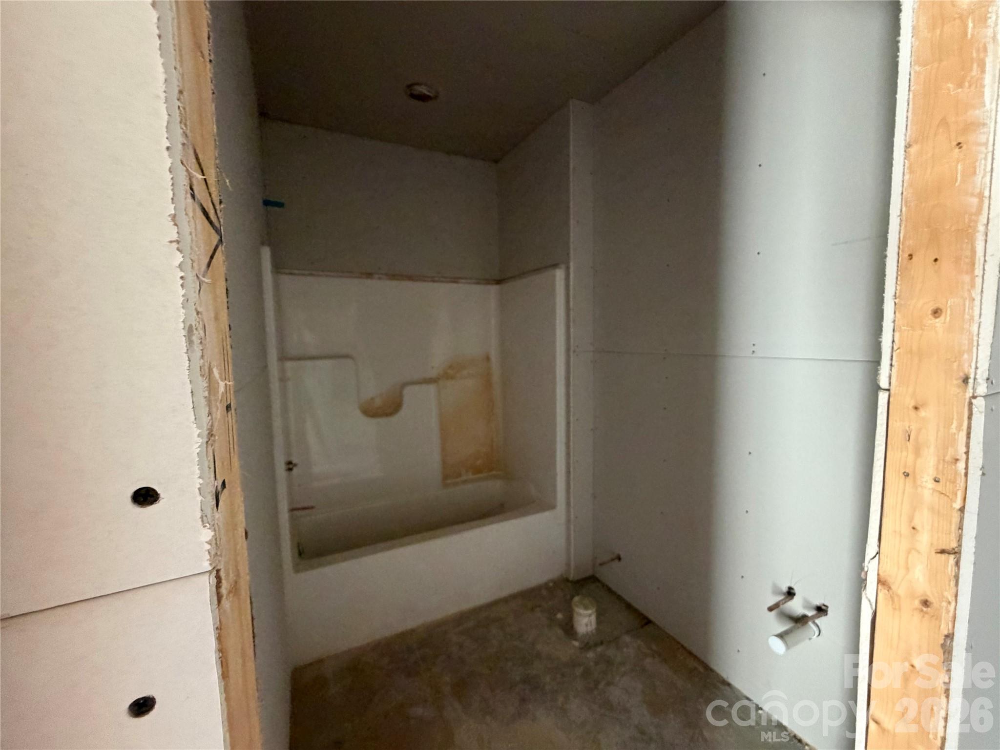 320 Downing Drive Property Photo 11